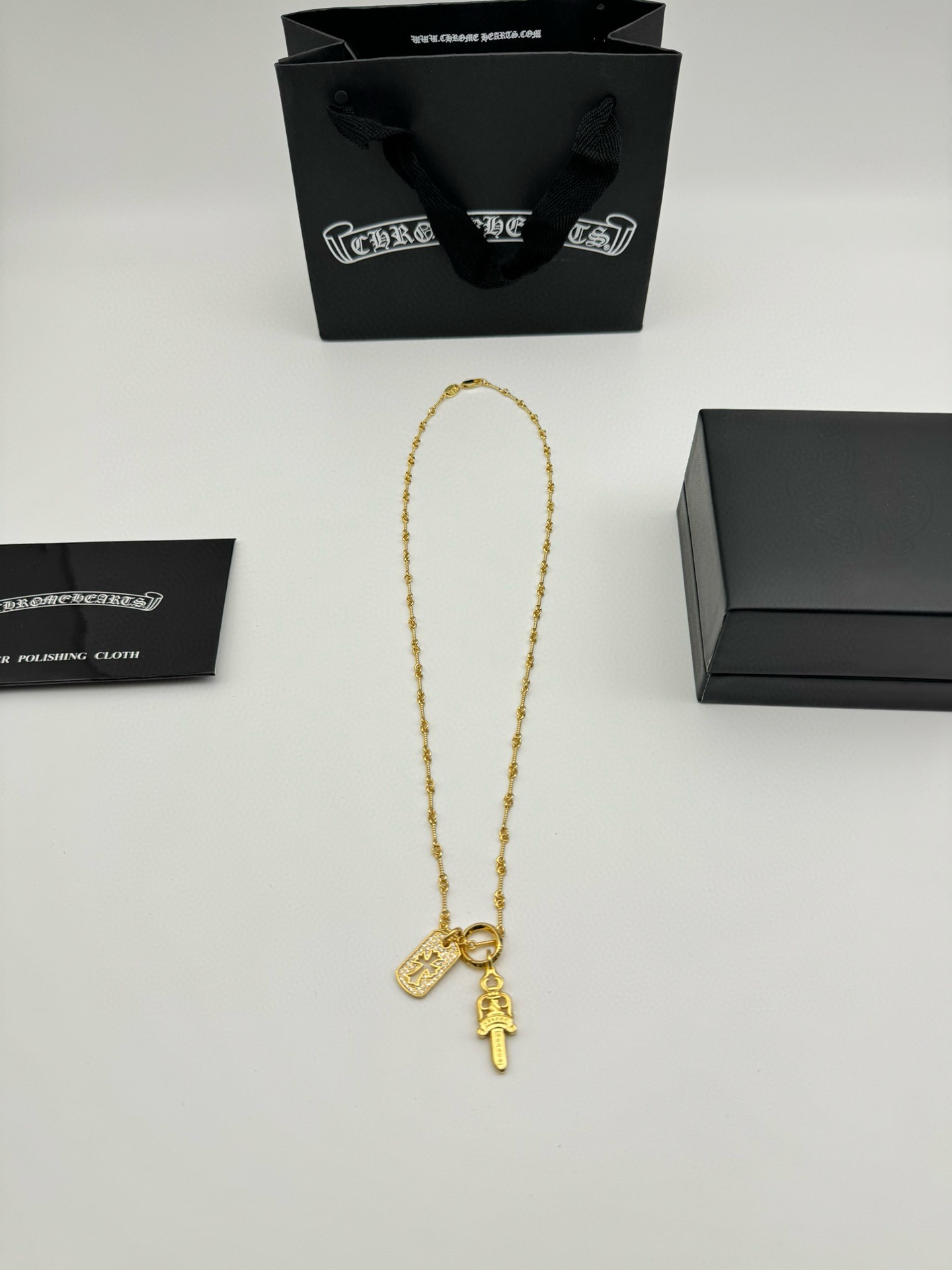 _dlH9s_FwX00drsjYlWqjuywJ28yVrmWoU6eywTQ