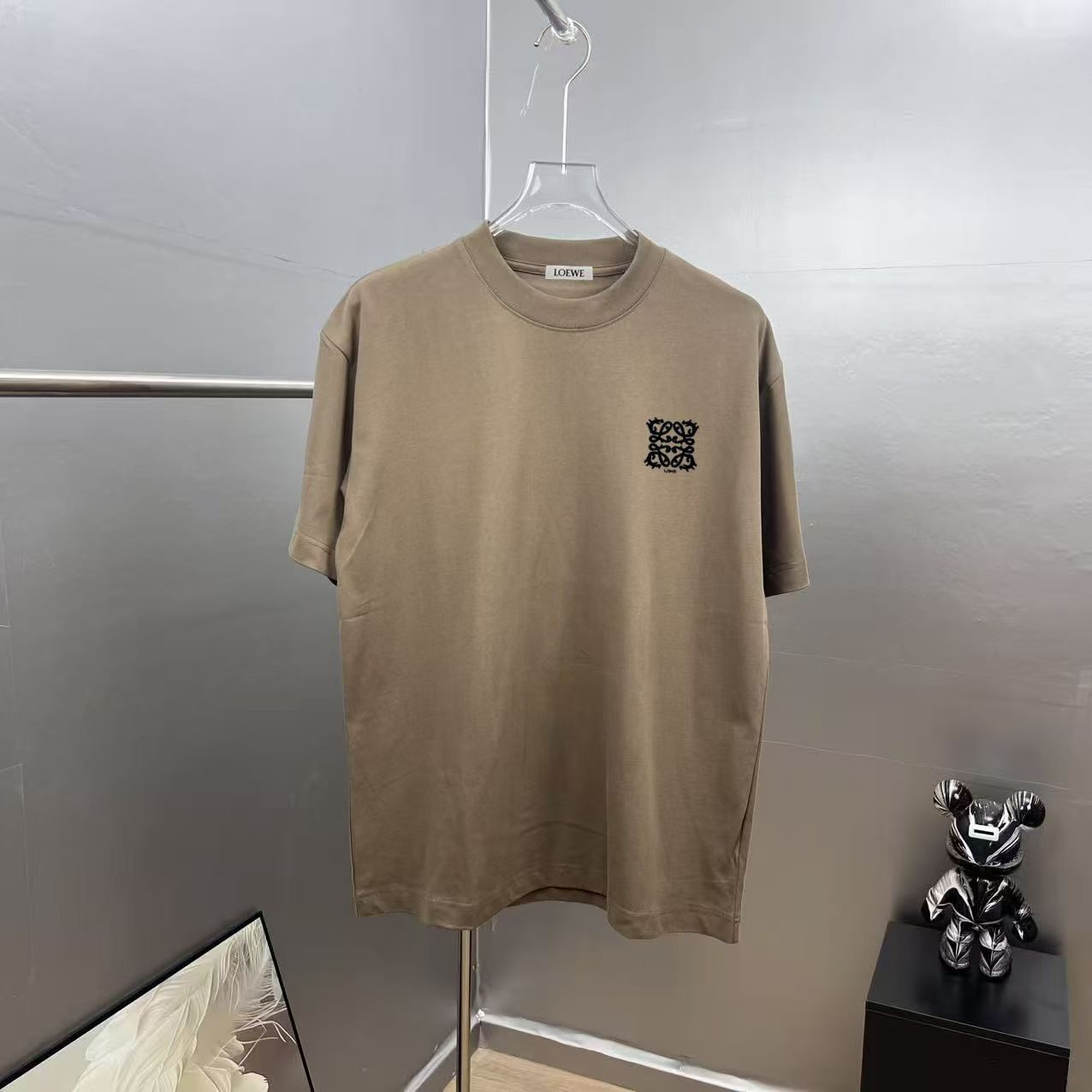 P90 Loew～ Luo yi* logo bordado tótem 2026 nuevo modelo casual algodón puro camiseta 280g antibacteriana manga corta tee…