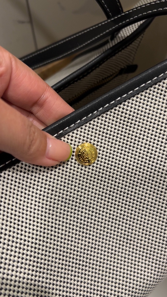 _d-G9sXzUeHtS6awzoN2lX3u6v7frpHFEao1W-_w