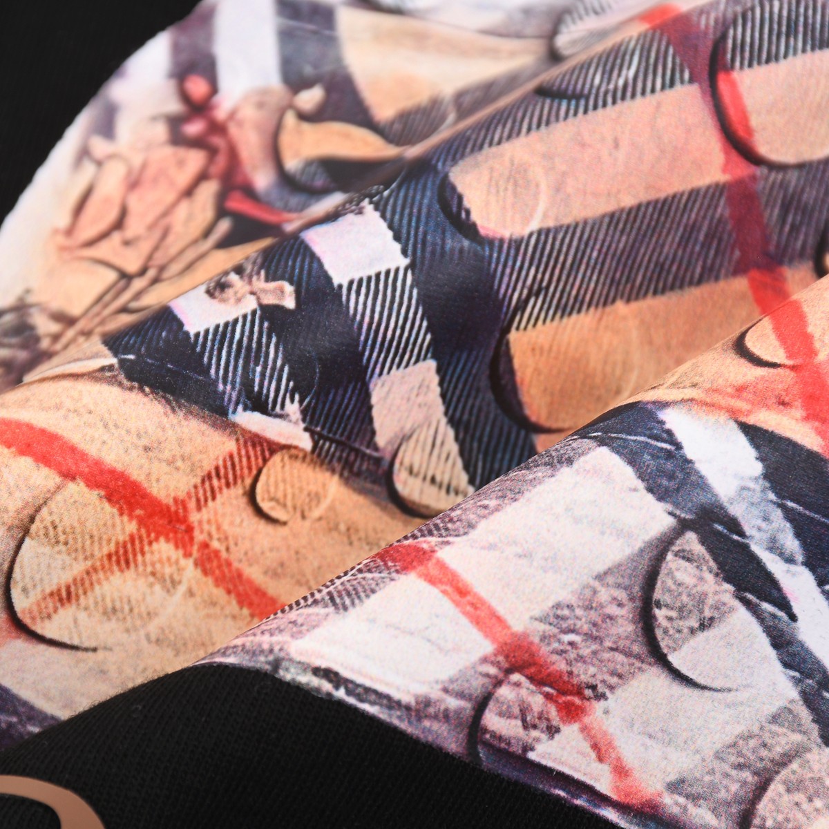 Burberry Printed Crewneck T-Shirt - Stylish and Comfortable (Sizes S-XL) 4 a1749487376074 6825