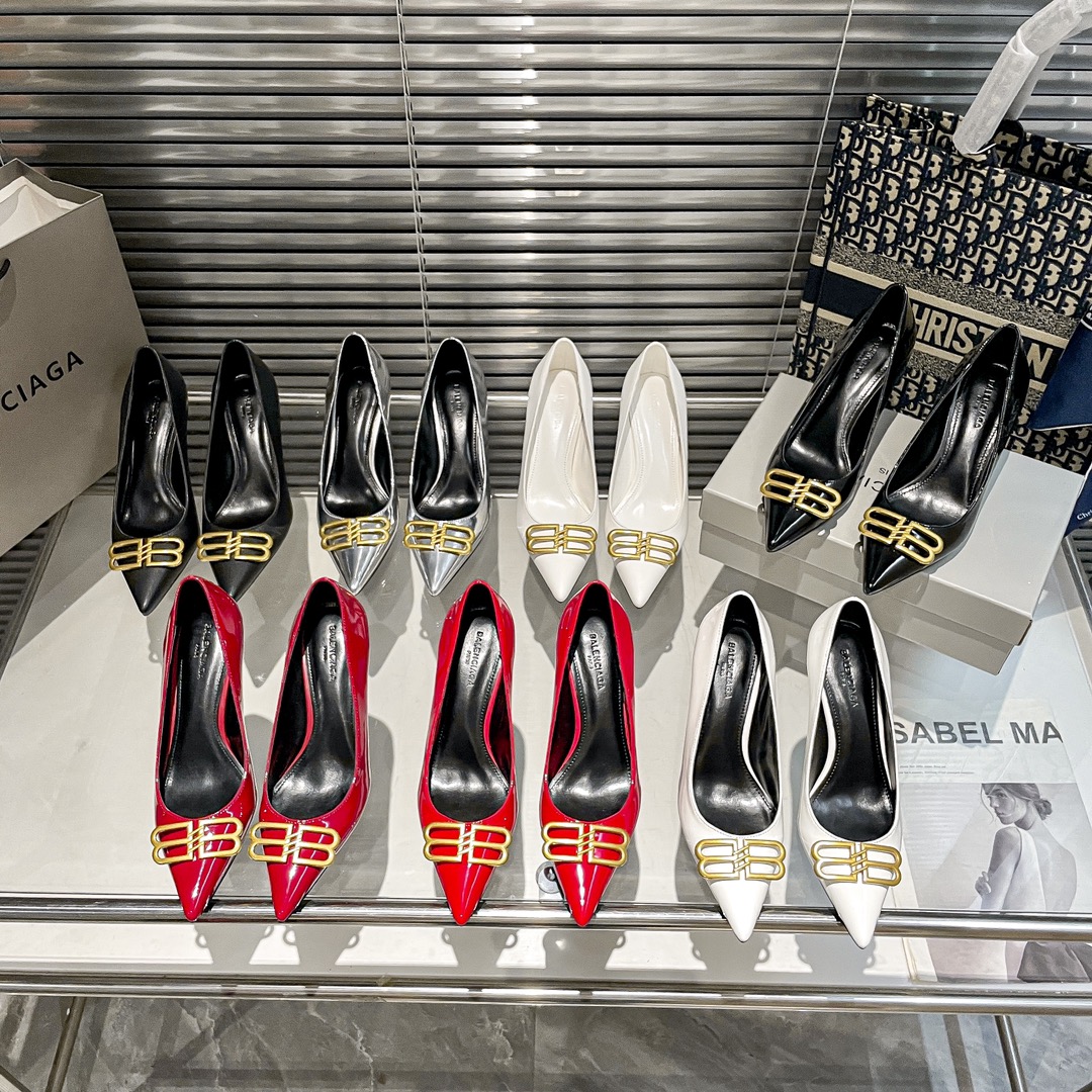 Official website new arrival, global premiere, Balenciaga BB buckle 9