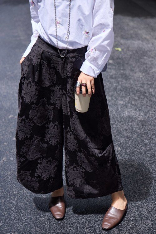 Elegant Jacquard Wide-Leg Pants - Comfortable & Stylish for Fall 2025 1 Elegant Jacquard Wide-Leg Pants - Comfortable & Stylish for Fall 2025