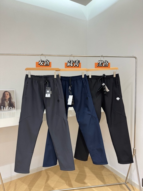 Descente Tech Fleece Woven Pants - Lightweight, Warm, and Comfortable 43 Descente Tech Fleece Woven Pants - Lightweight, Warm, and Comfortable