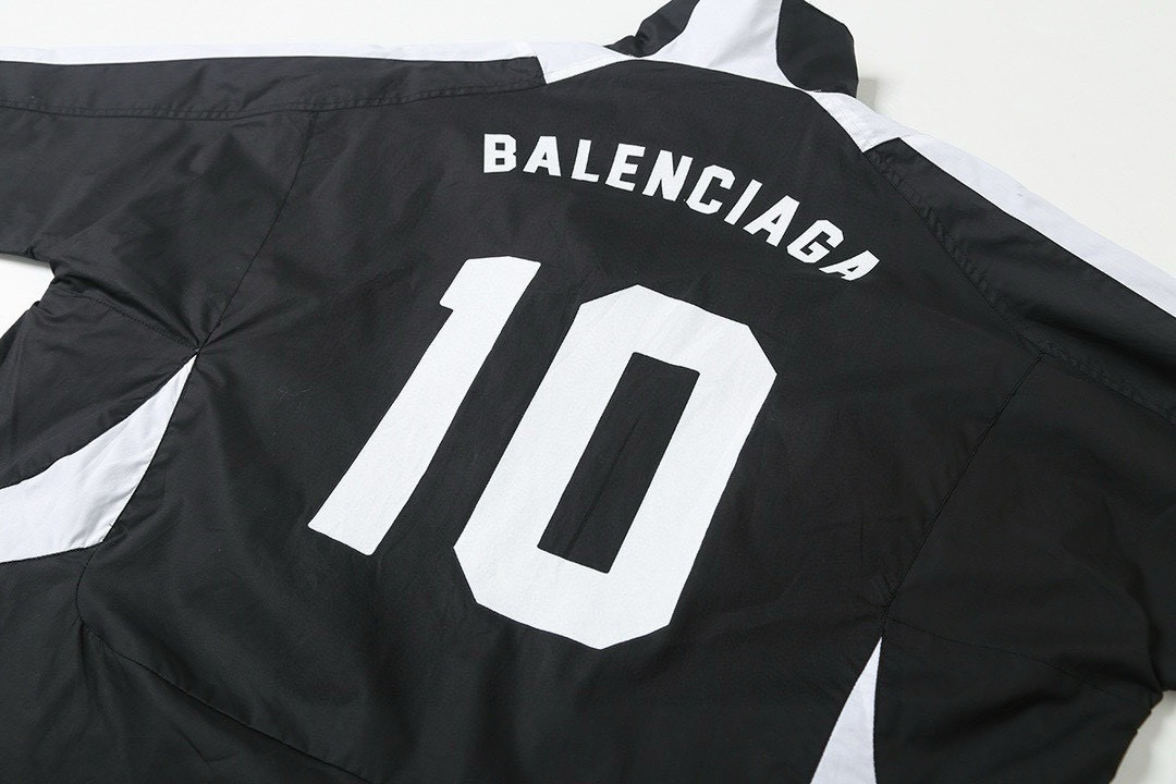 Balenciaga/巴黎世家 曼联拼接足球作训冲锋衣夹克