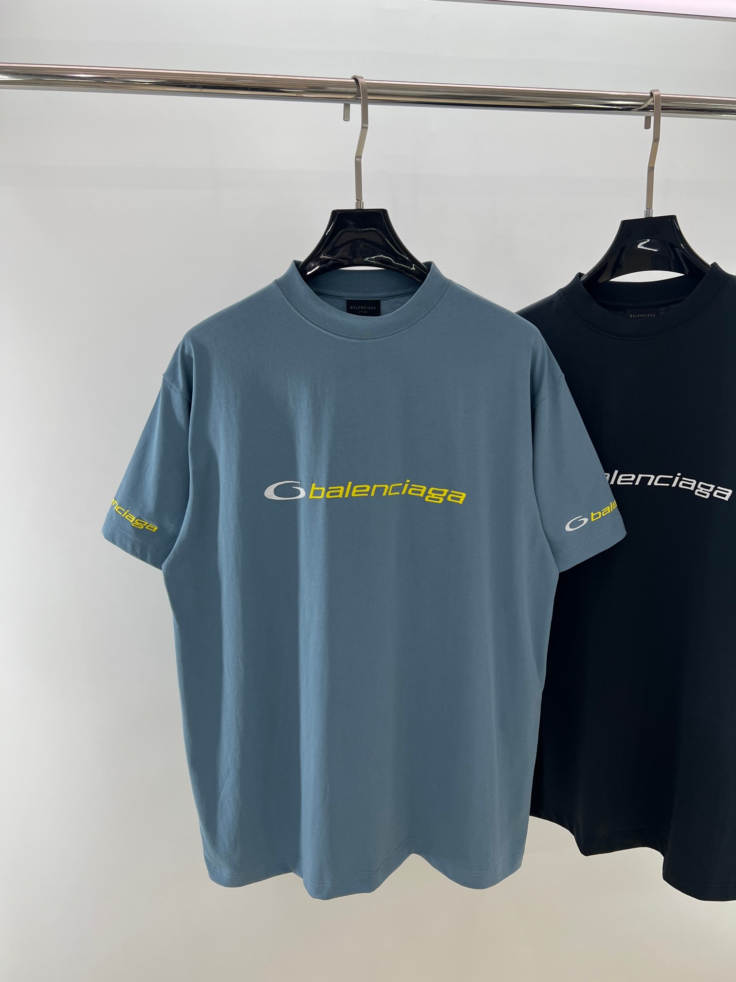  BLCG 2025ss Tracksuit Logo灰蓝色和黄色干爽平纹针织廓形T恤 干爽平纹针织面料