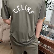 CE天丝亚麻混纺字母T 高阶松弛感之选~经典弧形CE字母标识,以高密胶印工艺呈现,利落挺括不软塌,低调中 CE天丝亚麻混纺字母T 高阶松弛感之选~经典弧形CE字母标识,以高密胶印工艺呈现,利落挺括不软塌,低调中