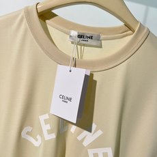 CE天丝亚麻混纺字母T 高阶松弛感之选~经典弧形CE字母标识,以高密胶印工艺呈现,利落挺括不软塌,低调中 CE天丝亚麻混纺字母T 高阶松弛感之选~经典弧形CE字母标识,以高密胶印工艺呈现,利落挺括不软塌,低调中