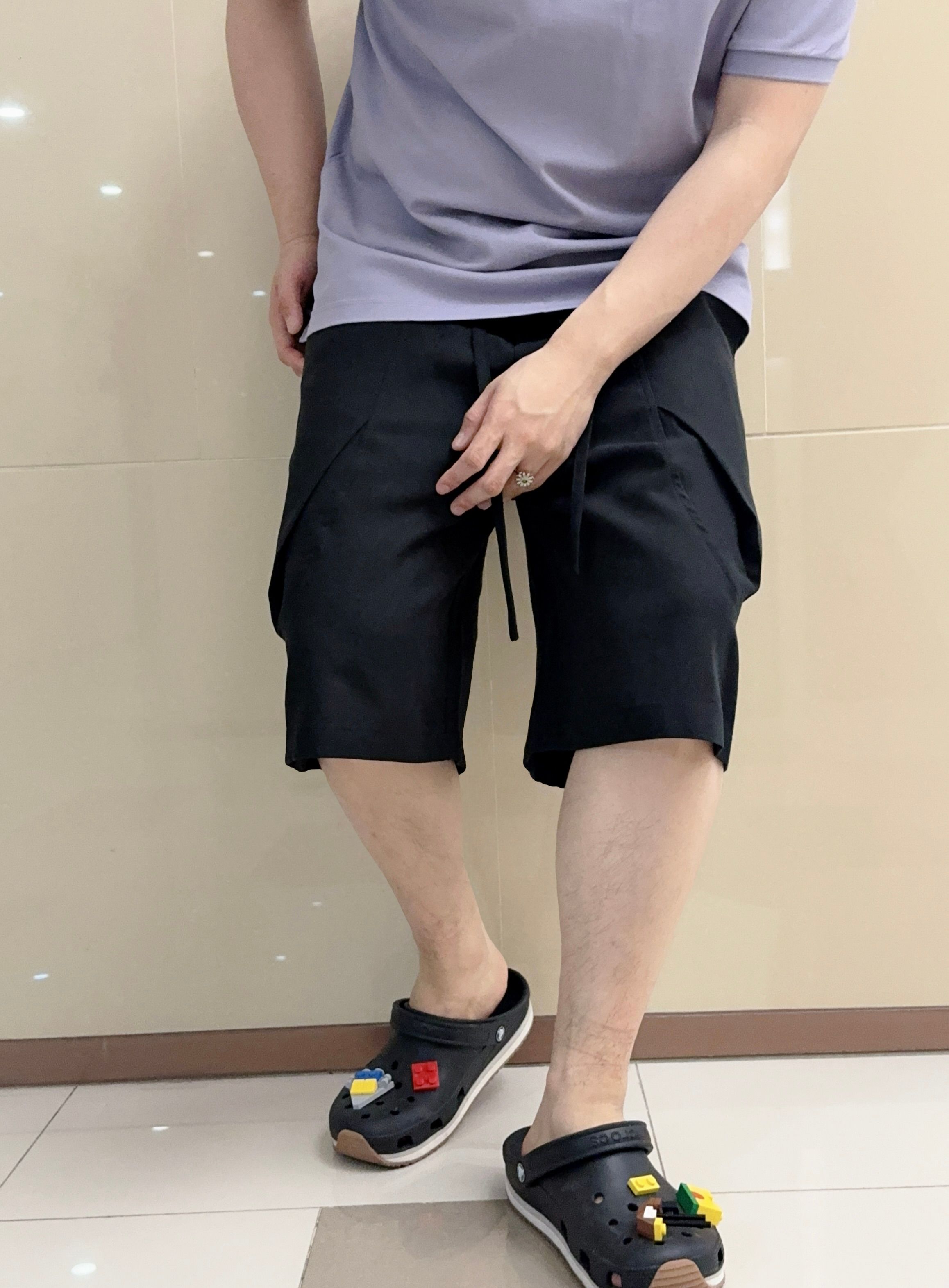 。 H凉感阔版休闲亚麻短裤｜夏日松弛感刚需神裤材质 天丝亚麻聚酯纤维混纺 超级亲肤凉爽 ➕以解构立体拼接