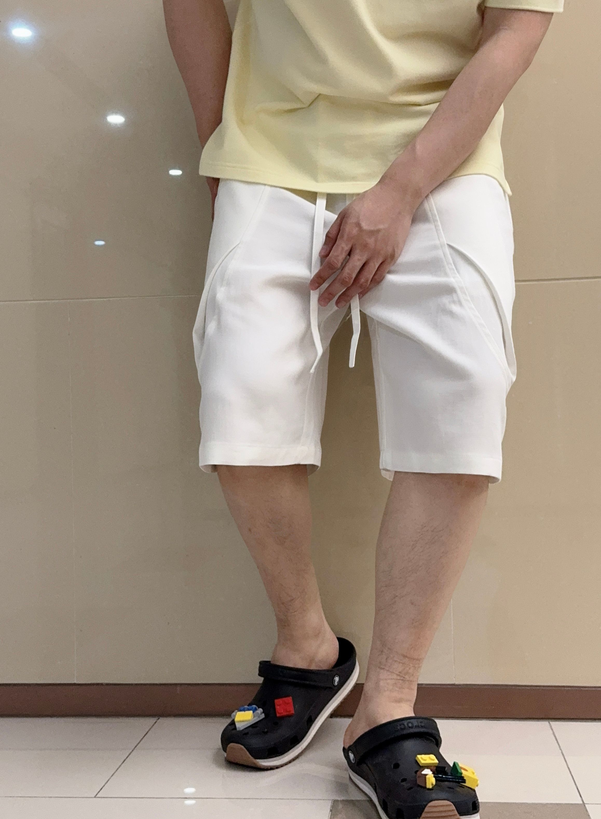 。 H凉感阔版休闲亚麻短裤｜夏日松弛感刚需神裤材质 天丝亚麻聚酯纤维混纺 超级亲肤凉爽 ➕以解构立体拼接