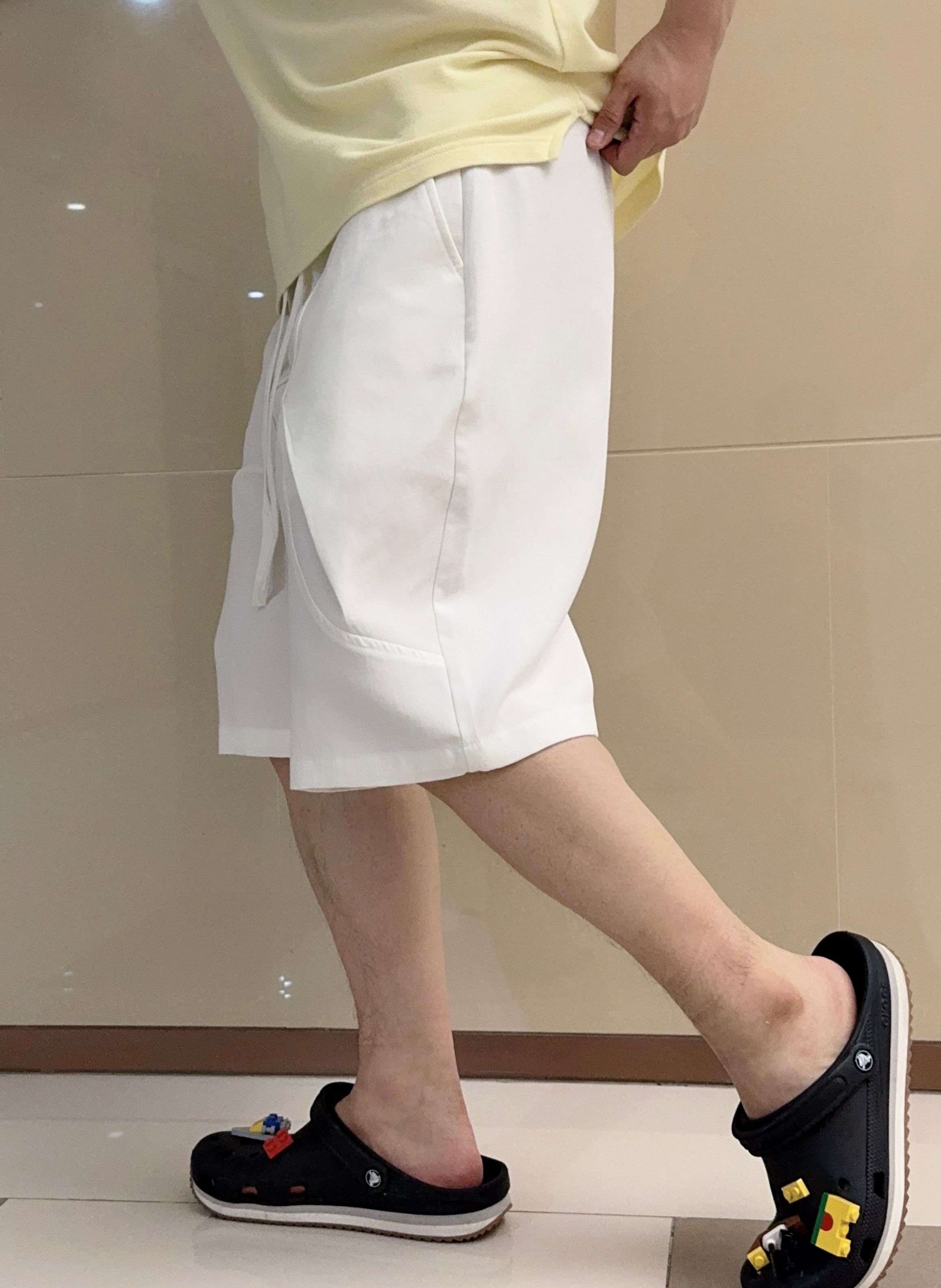 。 H凉感阔版休闲亚麻短裤｜夏日松弛感刚需神裤材质 天丝亚麻聚酯纤维混纺 超级亲肤凉爽 ➕以解构立体拼接
