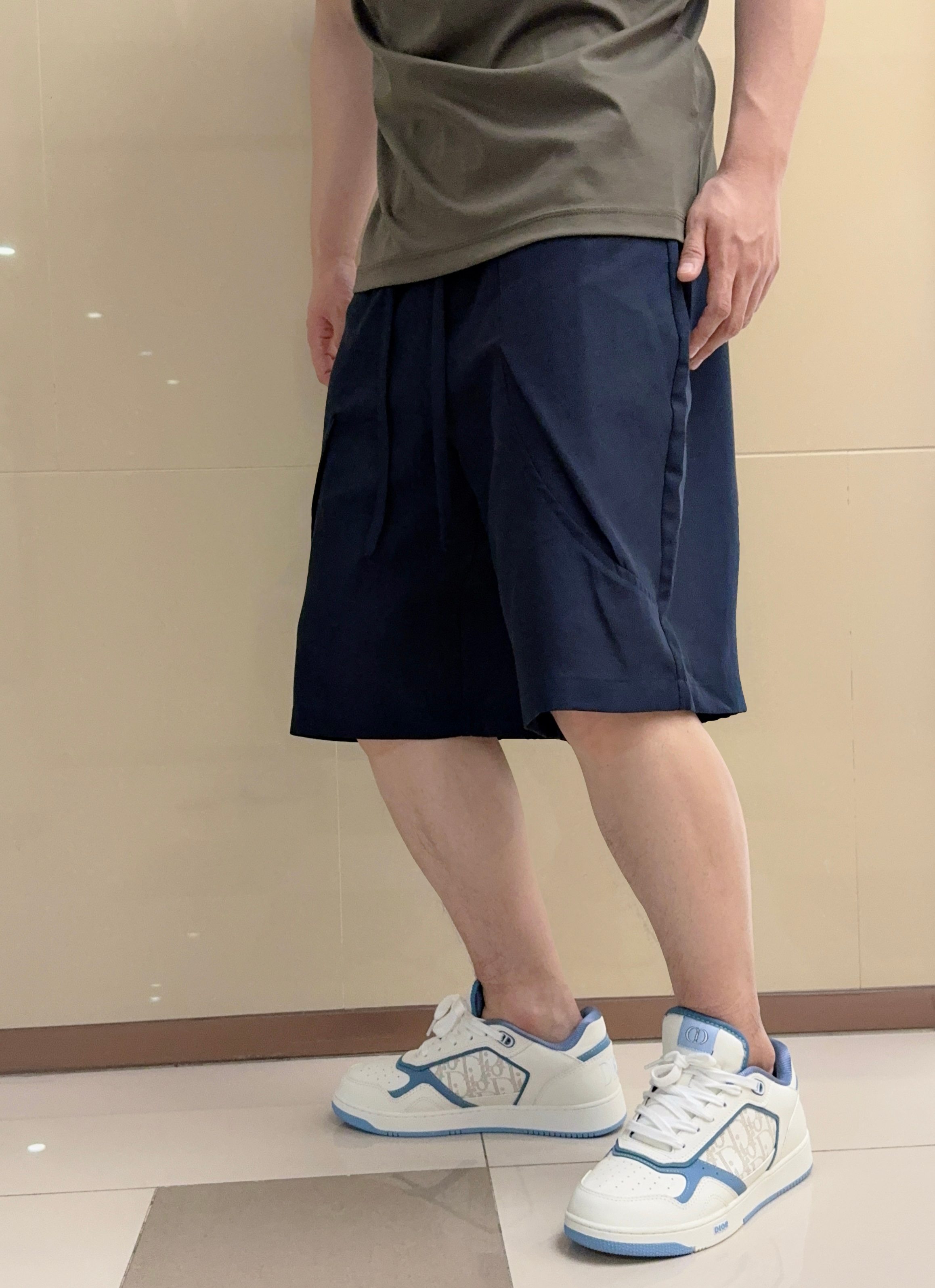 。 H凉感阔版休闲亚麻短裤｜夏日松弛感刚需神裤材质 天丝亚麻聚酯纤维混纺 超级亲肤凉爽 ➕以解构立体拼接