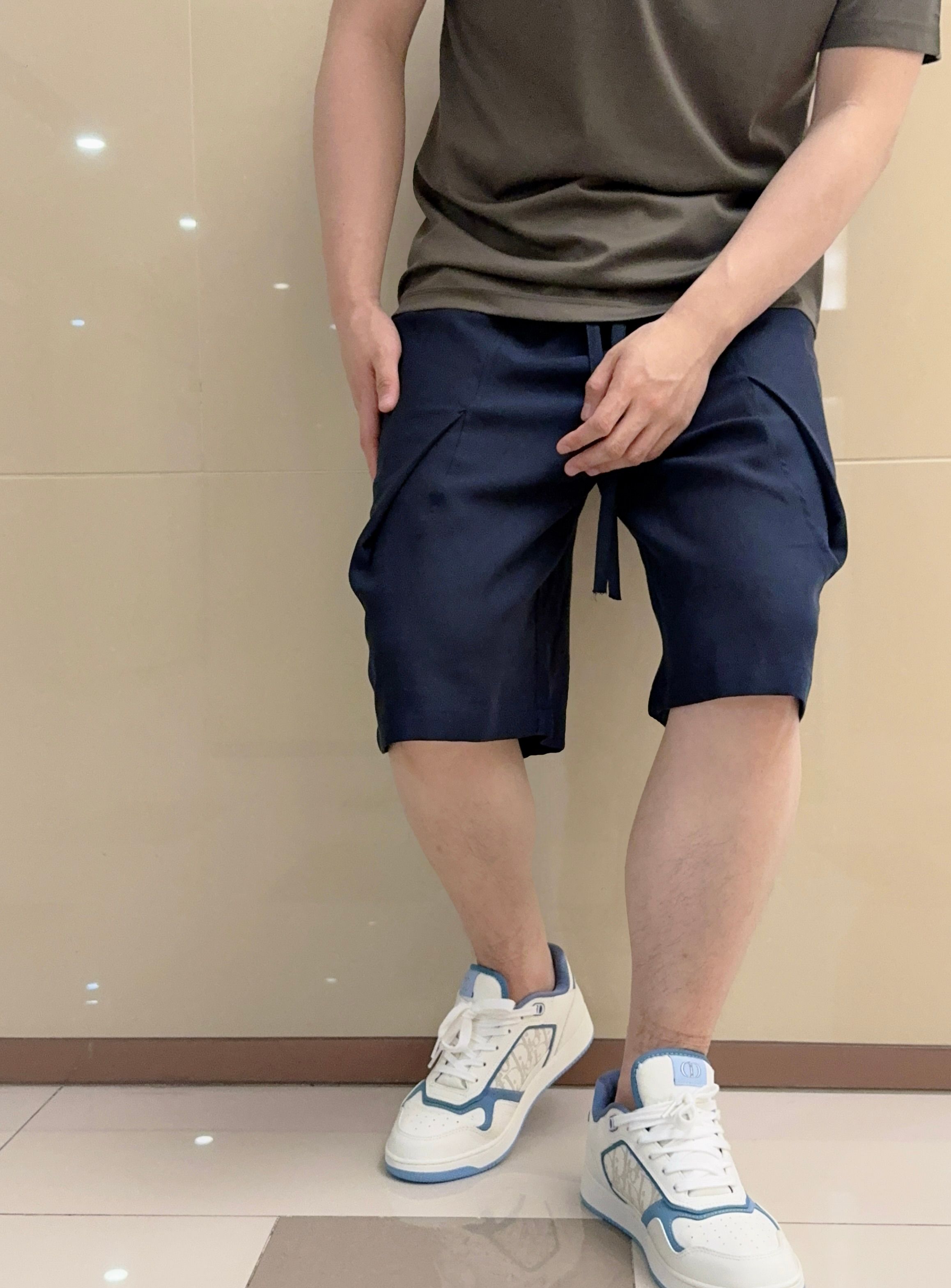 。 H凉感阔版休闲亚麻短裤｜夏日松弛感刚需神裤材质 天丝亚麻聚酯纤维混纺 超级亲肤凉爽 ➕以解构立体拼接
