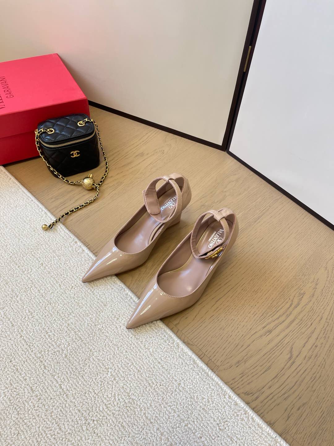 [Valentino Women
