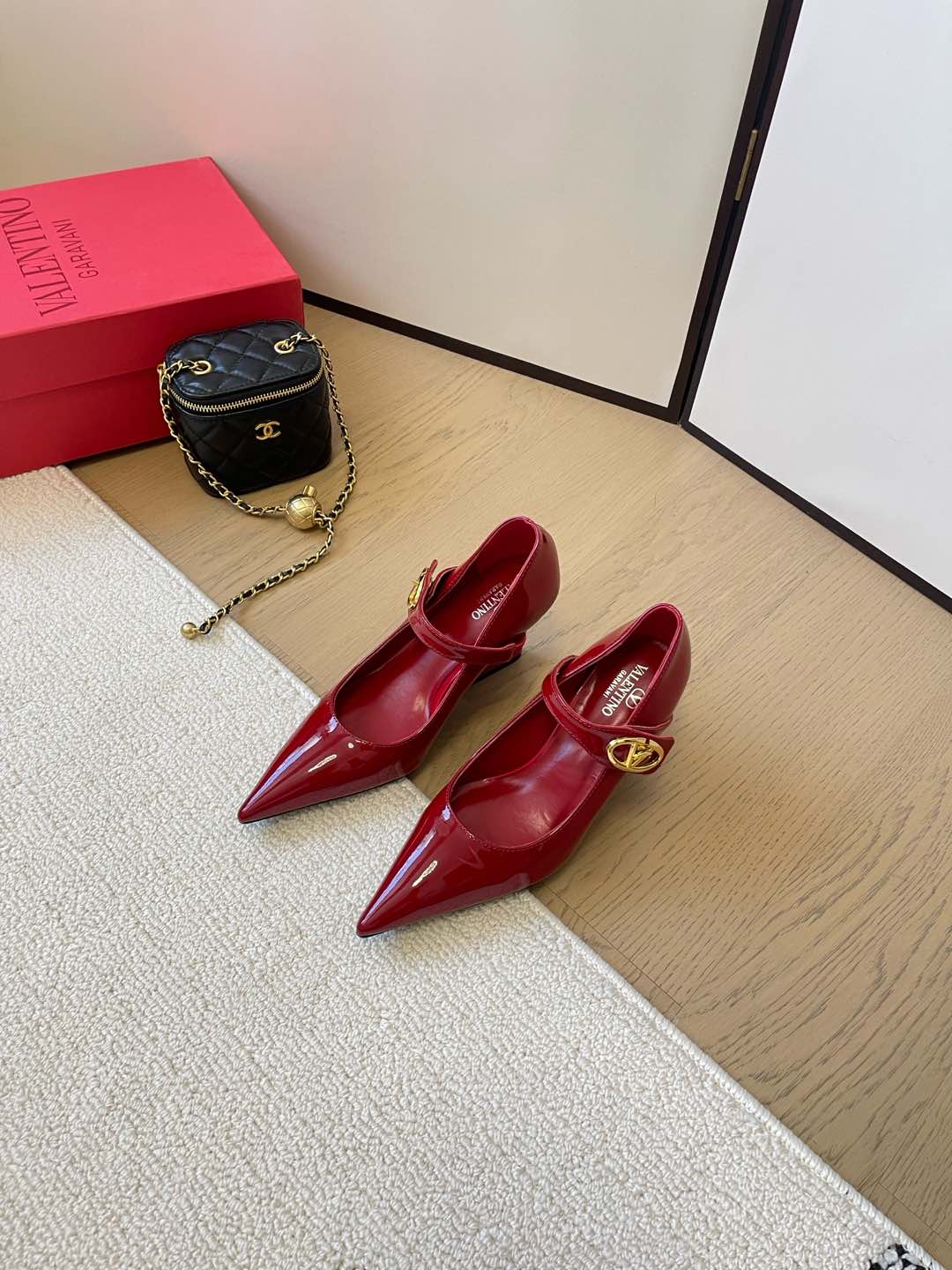 [Valentino Women