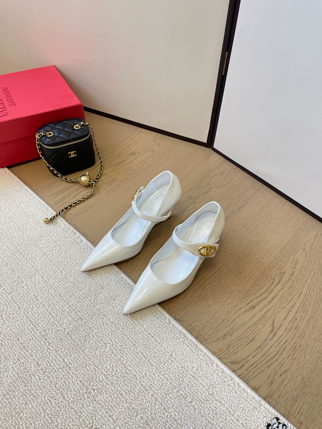 [Valentino Women