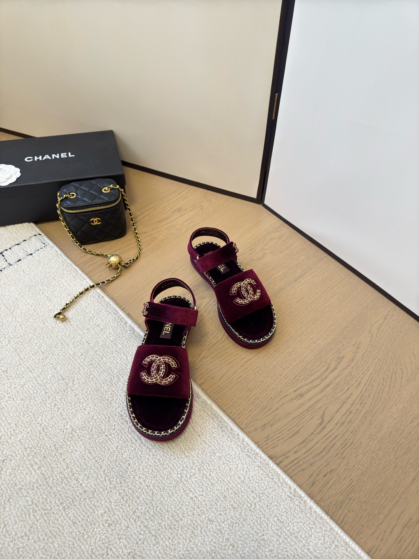 NO:392161,[Spot sale] *25 Counter [authentic grade] version!  !  Official catalog Numbers of codes 35, 36, 37, 38, 39 (34/40/41 Custom made to communicate with customer service) are equipped with genuine Italian packaging, sandals, sandals19860909【现货发售】 *25 专柜【正品级】版本！！ 官方目录 码数35、36、37、38、39 (34/40/41 需要定做跟客服♂沟通) 均配有意大利正品包装,凉鞋,sandals,Women's Shoes