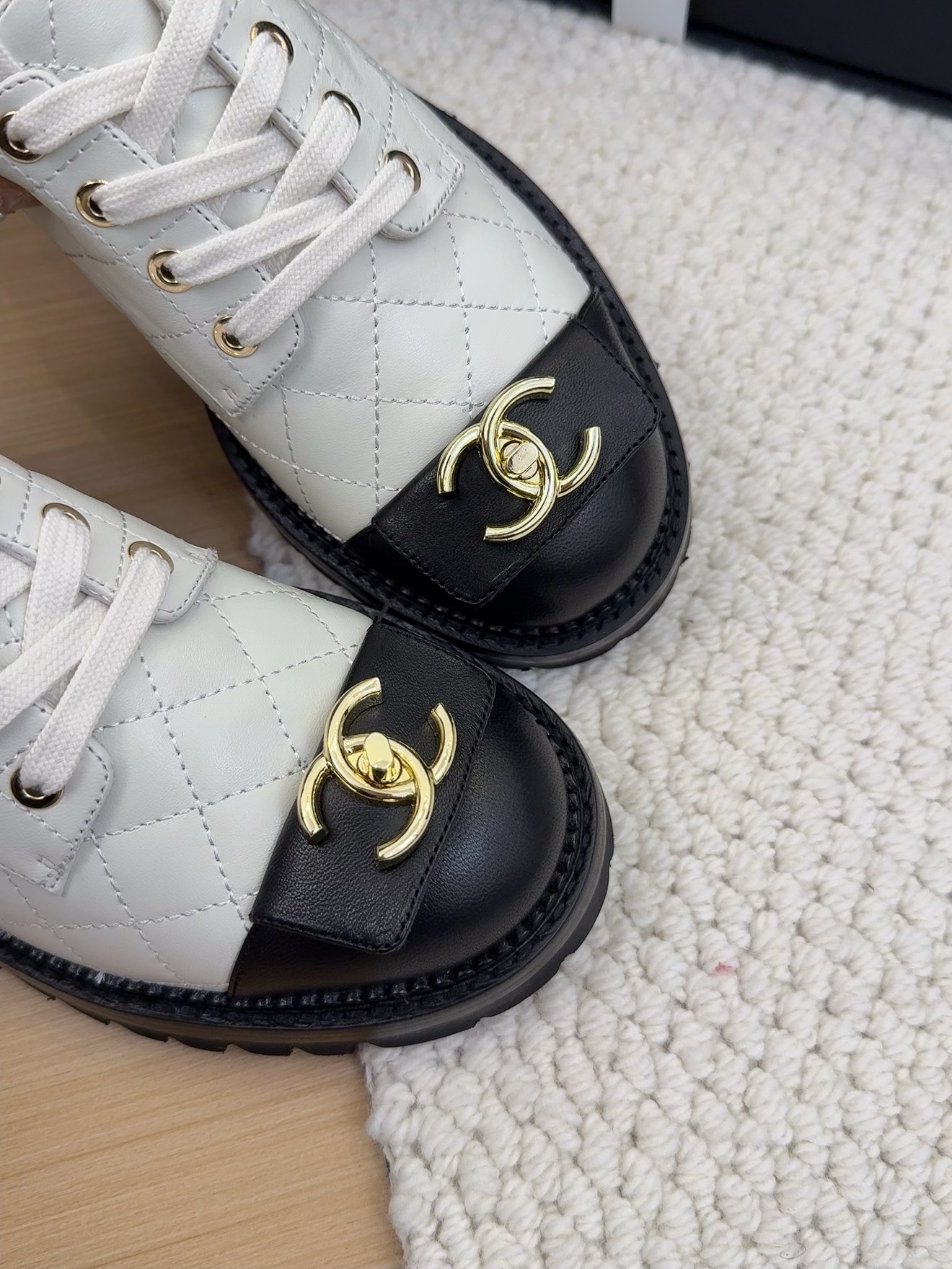 Elegant Quilted Leather Lace-Up Shoes with CC Logo,Heel Height:5.5cm 5 i1742187044 7084 6