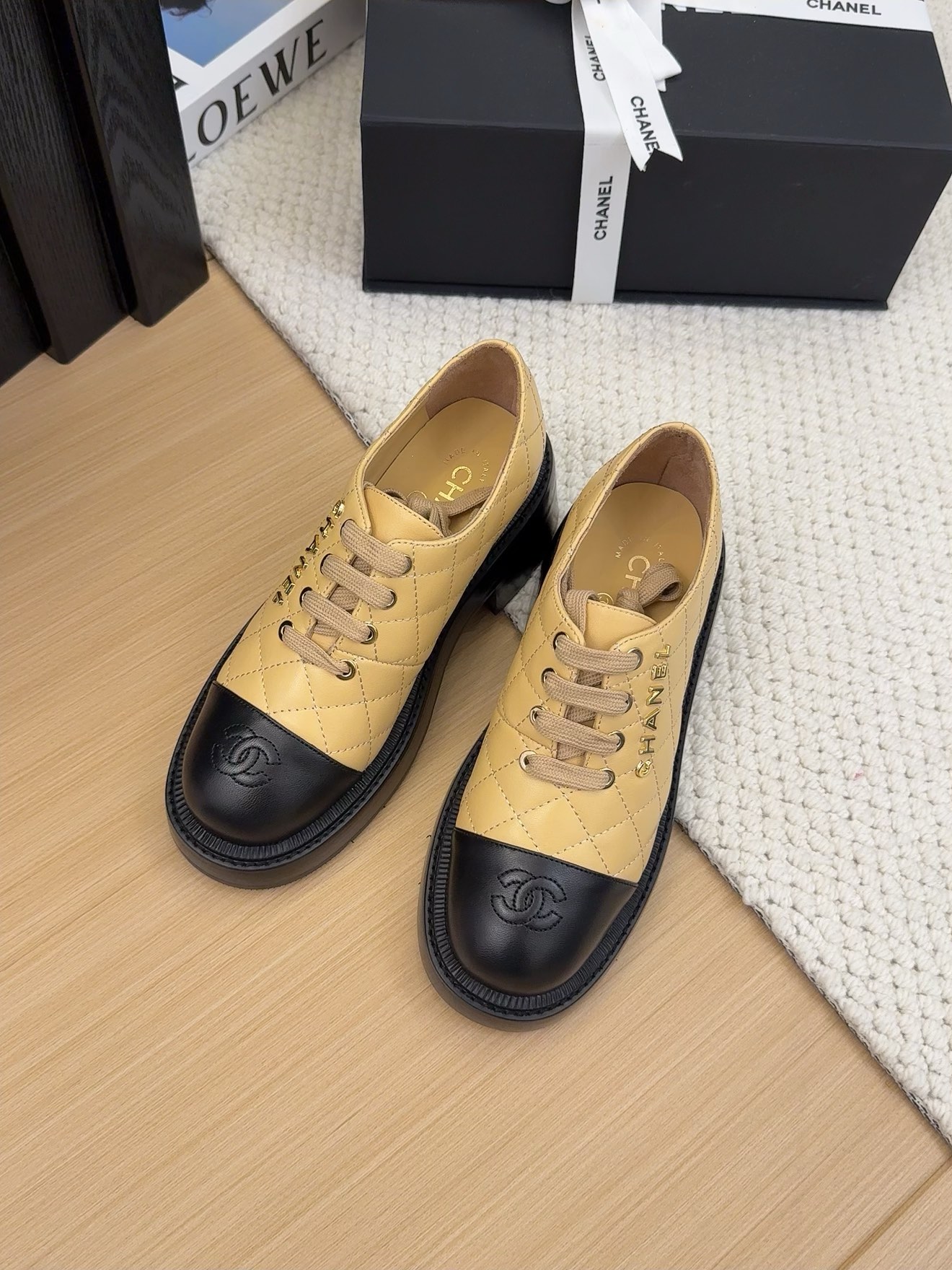 Chanel Women's Leather Lace-Up Shoes with Block Heel in Beige and Black 3 i1742187337 169 2