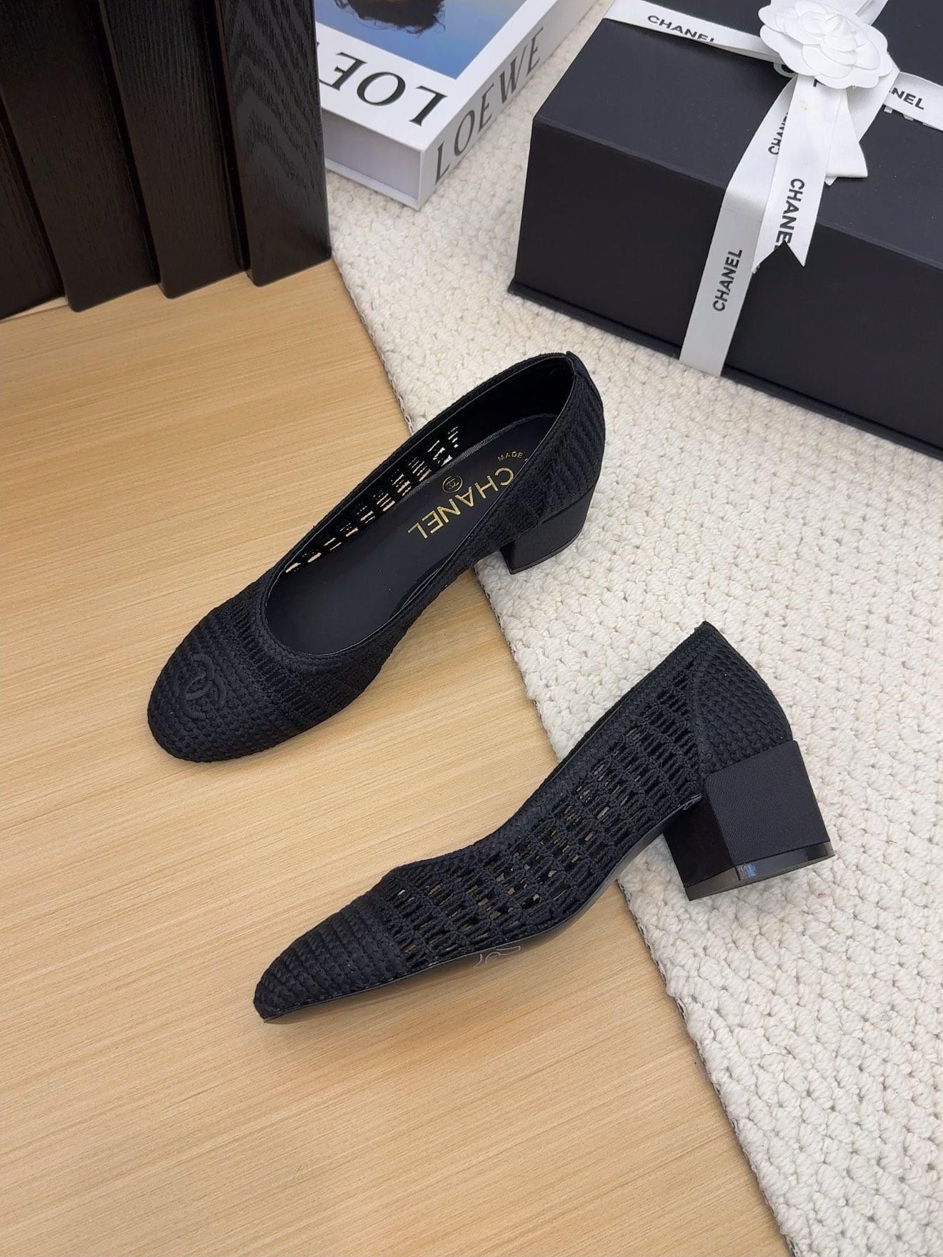 Chanel 25p Woven Ballet Pumps with Block Heel - Elegant & Comfortable 2 i1742387849 2563 2