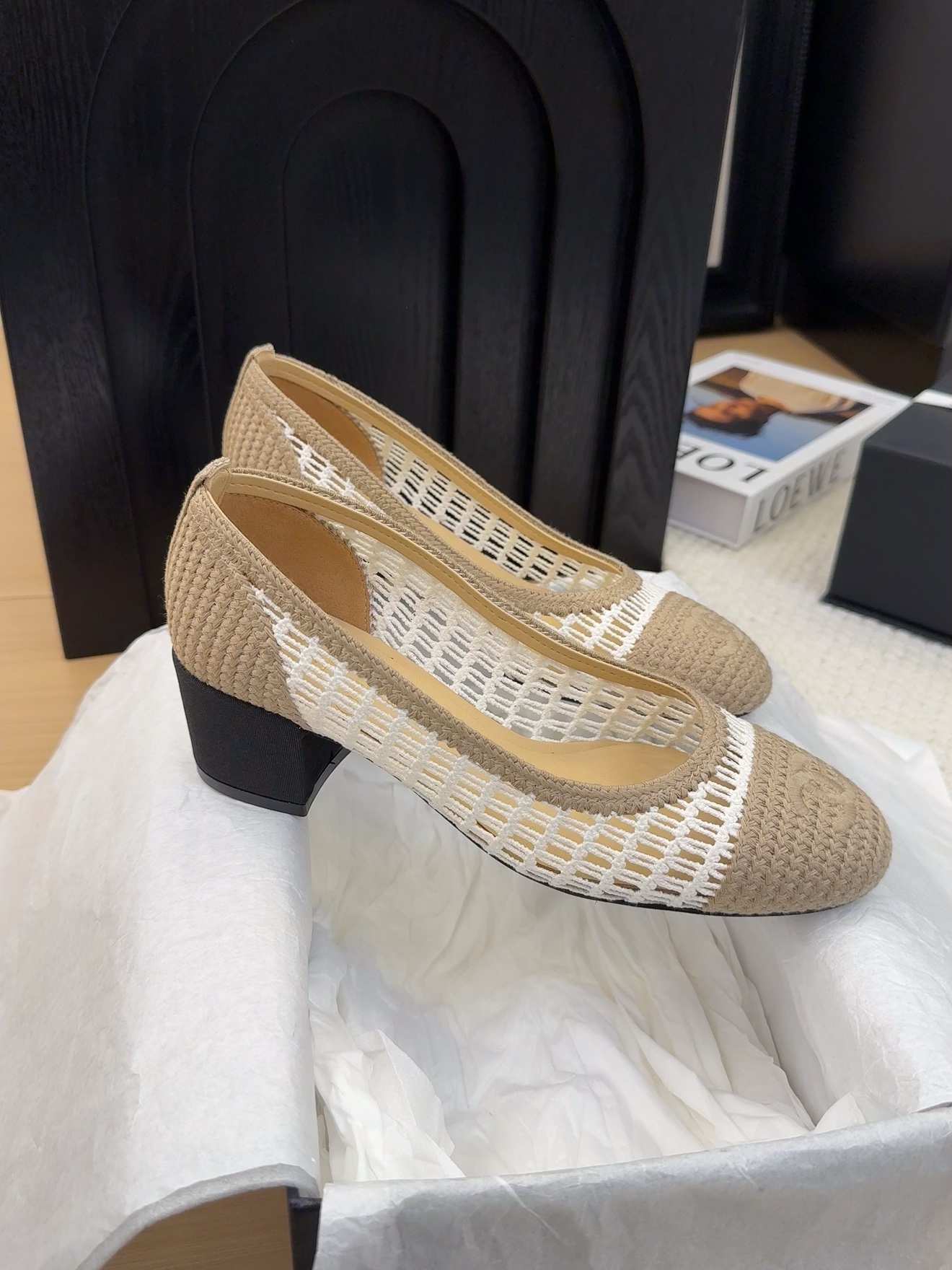 Chanel 25p Woven Beige & White Ballet Heels, Elegant & Comfortable 6 i1742387955 3497 0