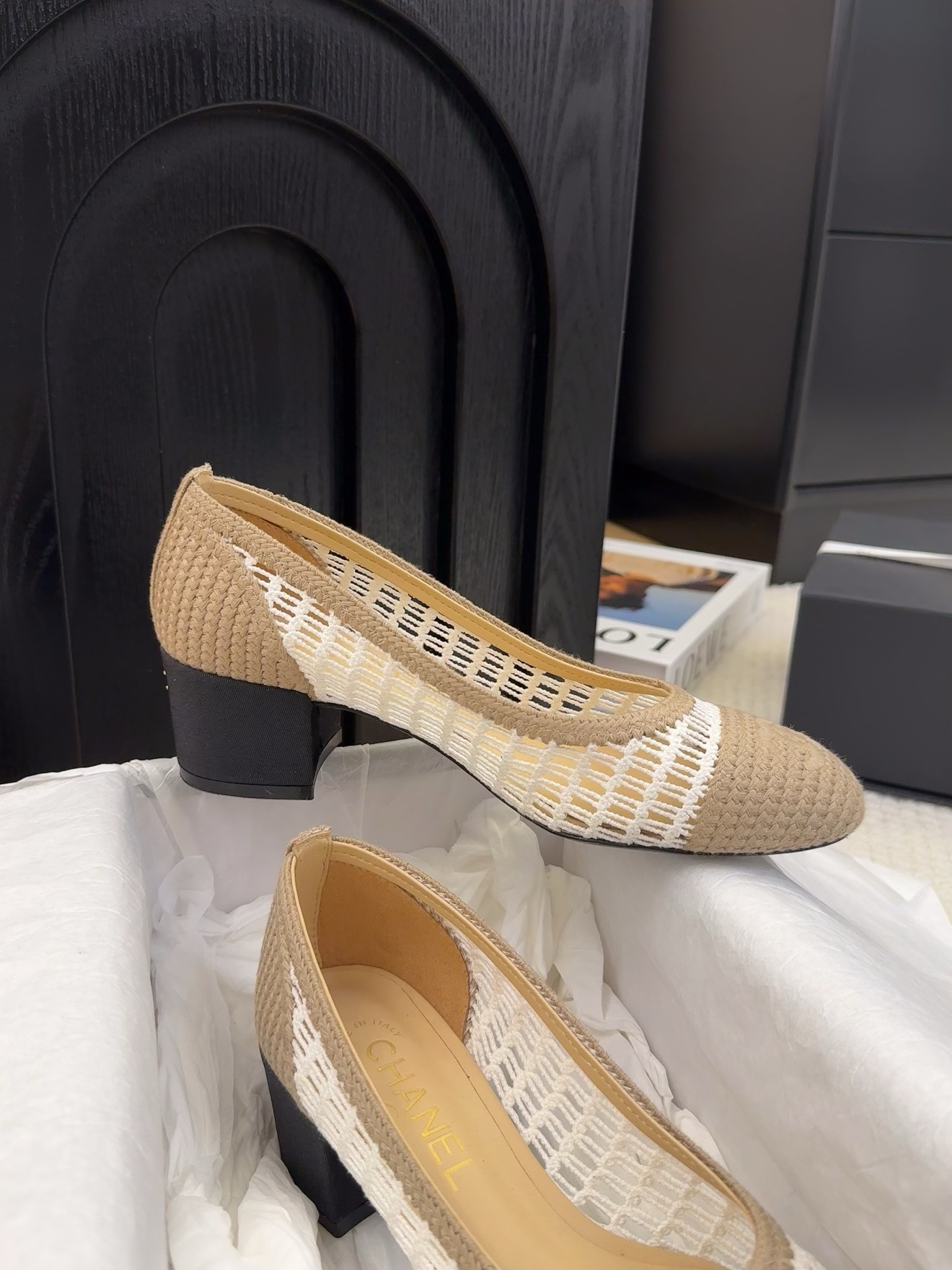 Chanel 25p Woven Beige & White Ballet Heels, Elegant & Comfortable 10 i1742387955 3671 0