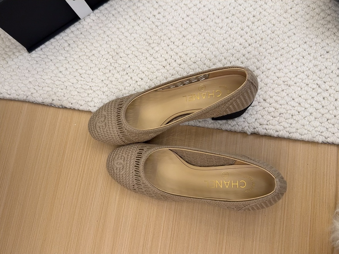 Chanel 25P Woven Ballet Shoes with Block Heel - Elegant and Chill Summer Style 4 i1742388006 8410 0
