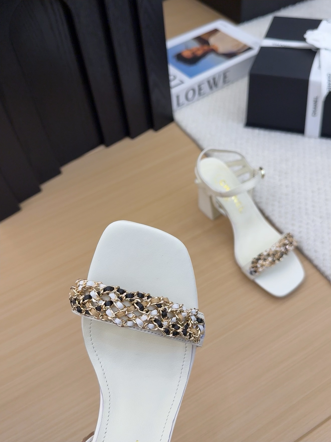 Chanel 25 White Leather Heeled Sandals with Chain Detail and Ankle Strap 6 i1742487264 1593 0