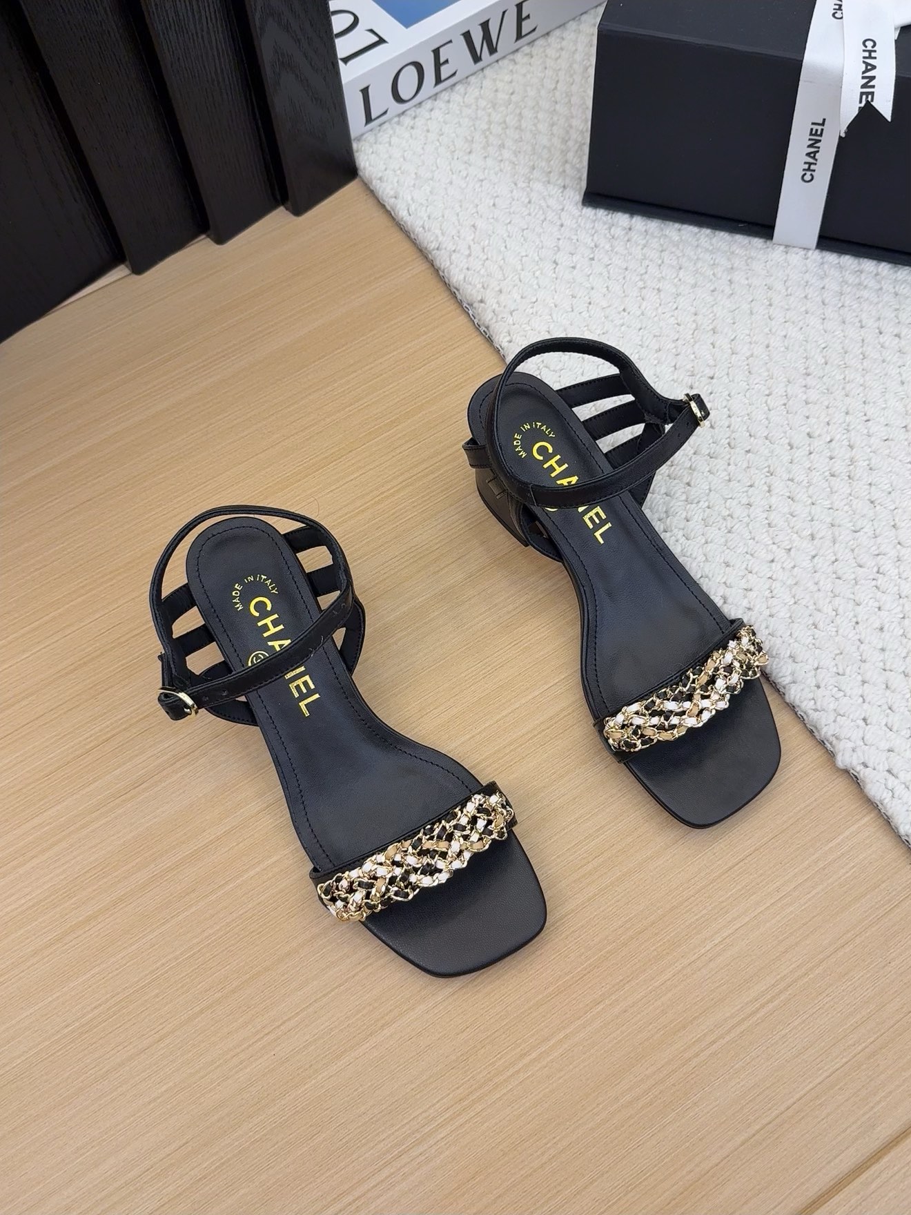 CHANEL Women's Leather Sandals with Chain Detail - Stylish & Comfortable 4 i1742488056 9582 3