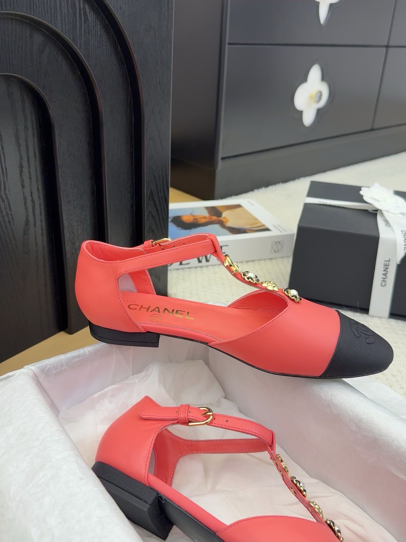 Elegant Ballet Flats - Leather T-Strap Pointed Toe Shoes for Women 9 i1742499162 4193 4
