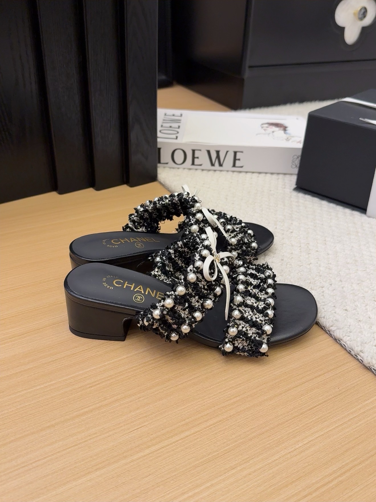 Elegant Chanel Women's Sandals with Pearl Embellishments, Black and White 4 i1742905022 8384 4