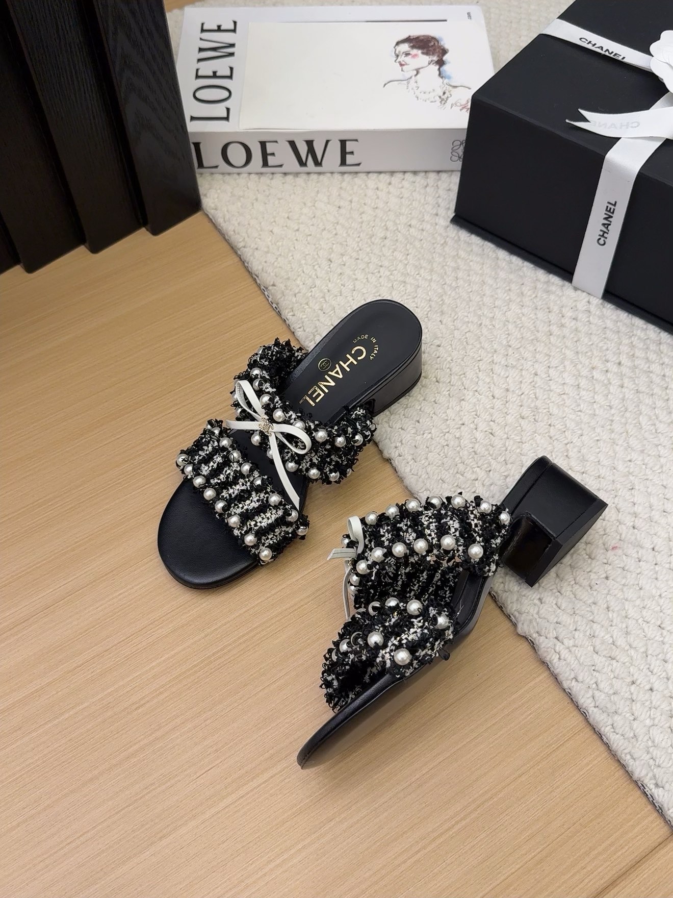 Elegant Chanel Women's Sandals with Pearl Embellishments, Black and White 1 Elegant Chanel Women's Sandals with Pearl Embellishments, Black and White