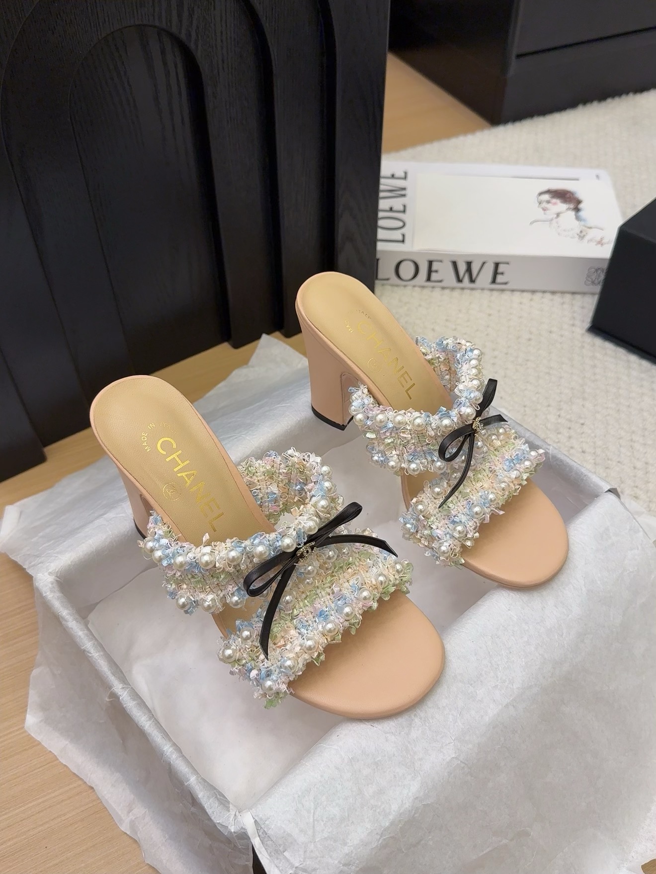 Elegant Tweed Block Heel Sandals Embellished with Pearls and Bows 5 i1742905153 6459 0