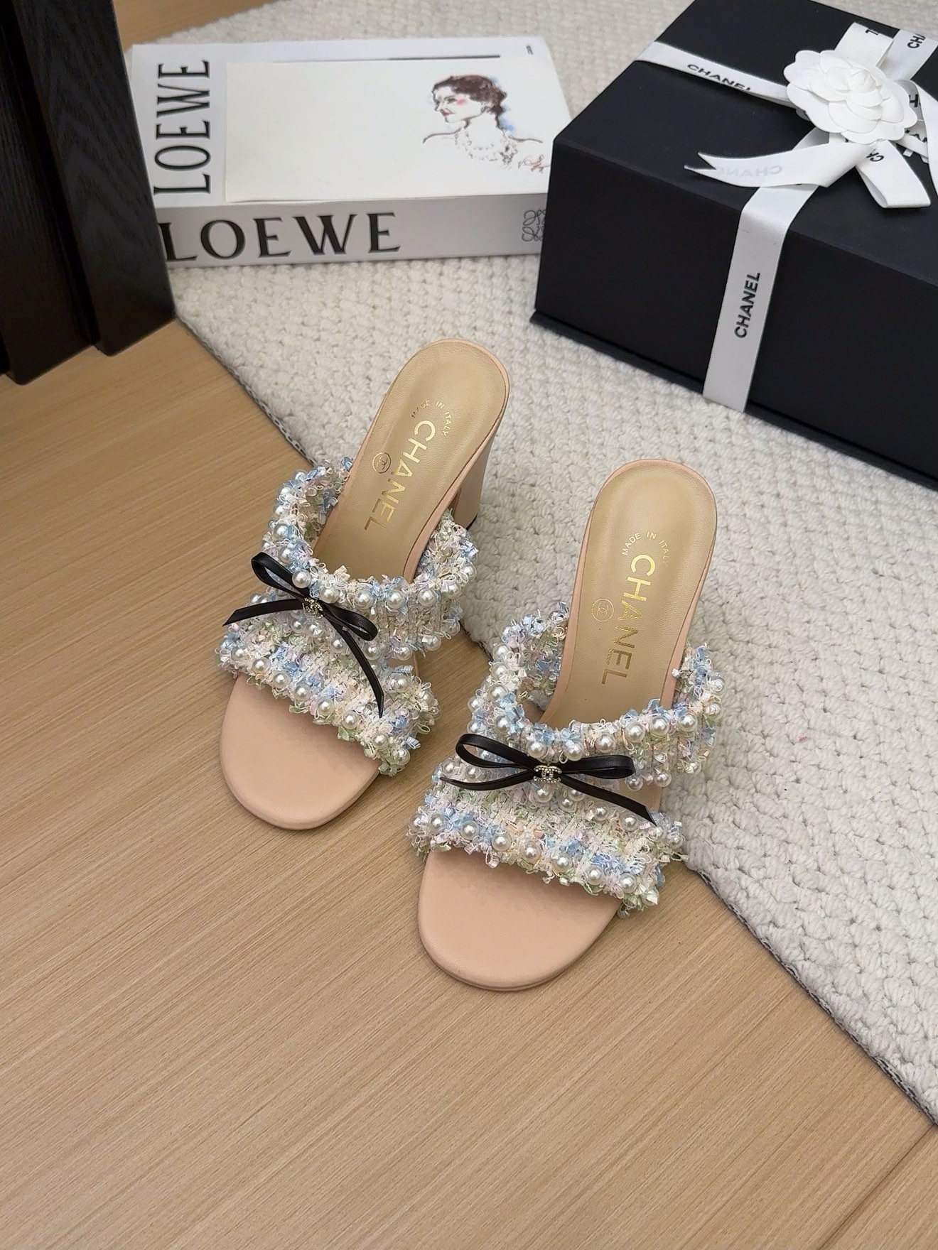 Elegant Tweed Block Heel Sandals Embellished with Pearls and Bows 3 i1742905153 8722 4