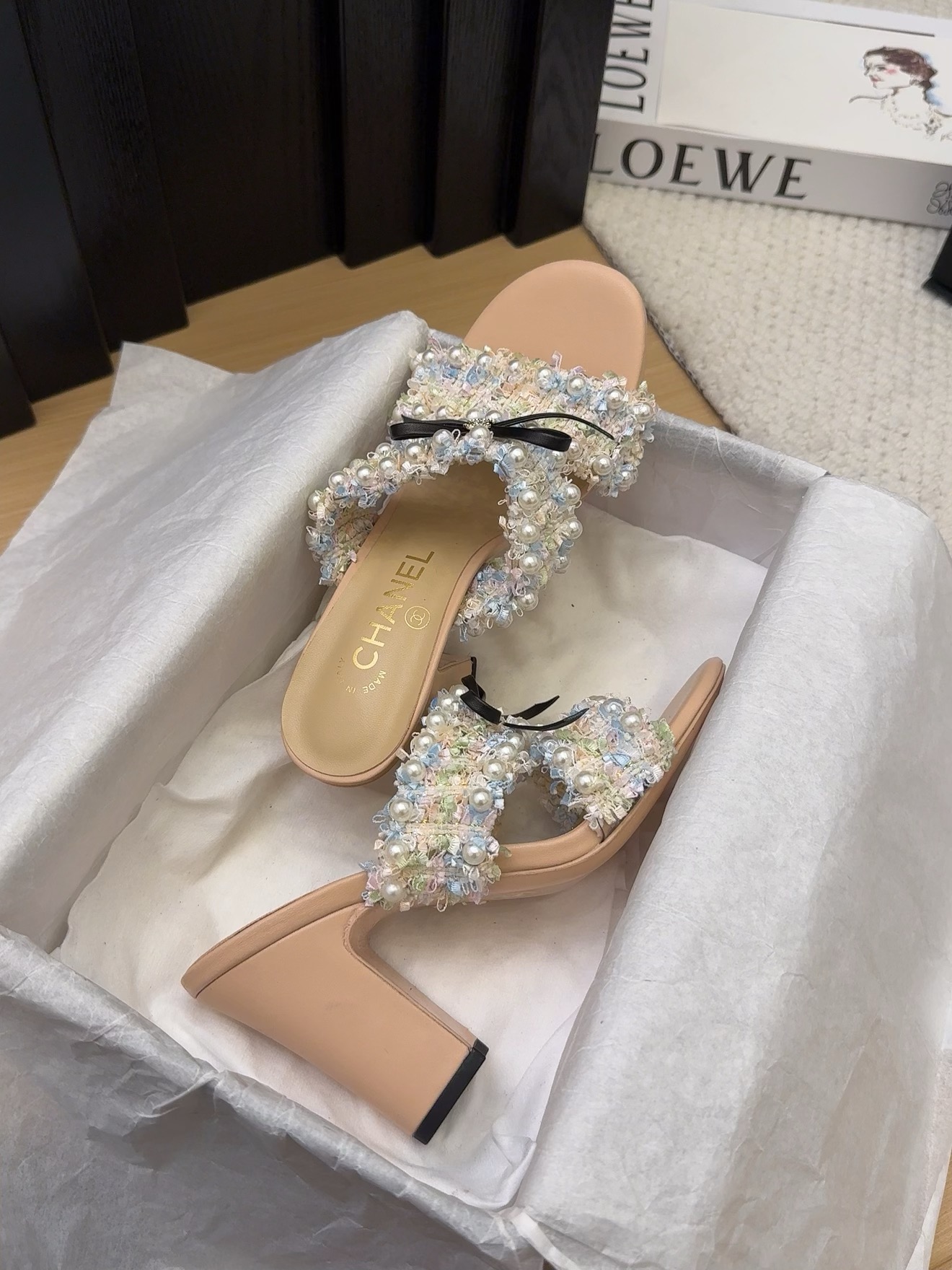 Elegant Tweed Block Heel Sandals Embellished with Pearls and Bows 7 i1742905153 9765 6