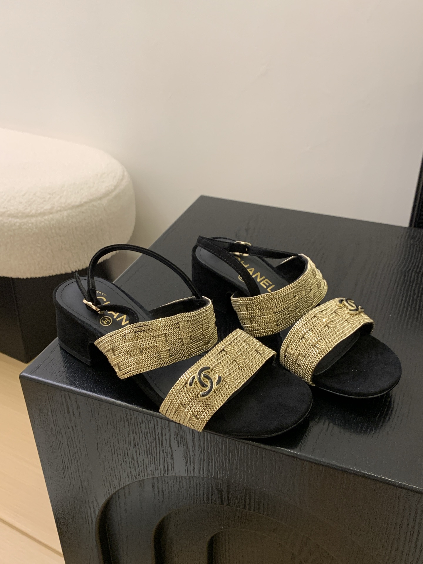 Chanel 25 Sandal with Gold Chain Detail - Authentic Italian Craftsmanship 3 i1743189095193 2771 0 8
