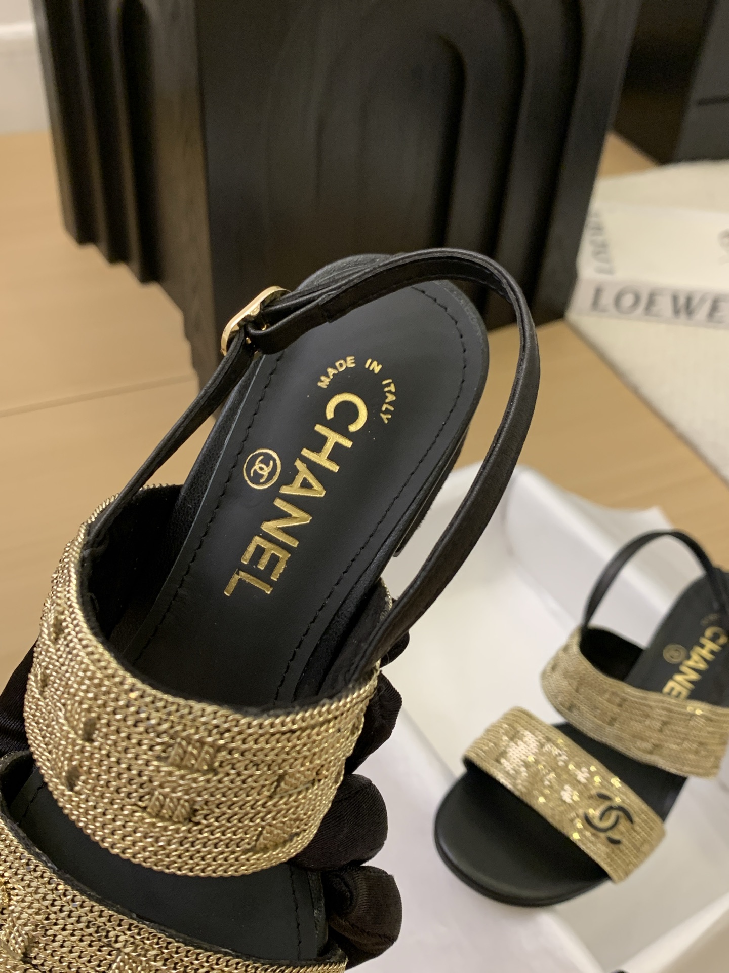 Elegant Chanel Women's Sandals with Gold Chain Detail, Italian Packaging 9 i1743199301902 7275 0 7