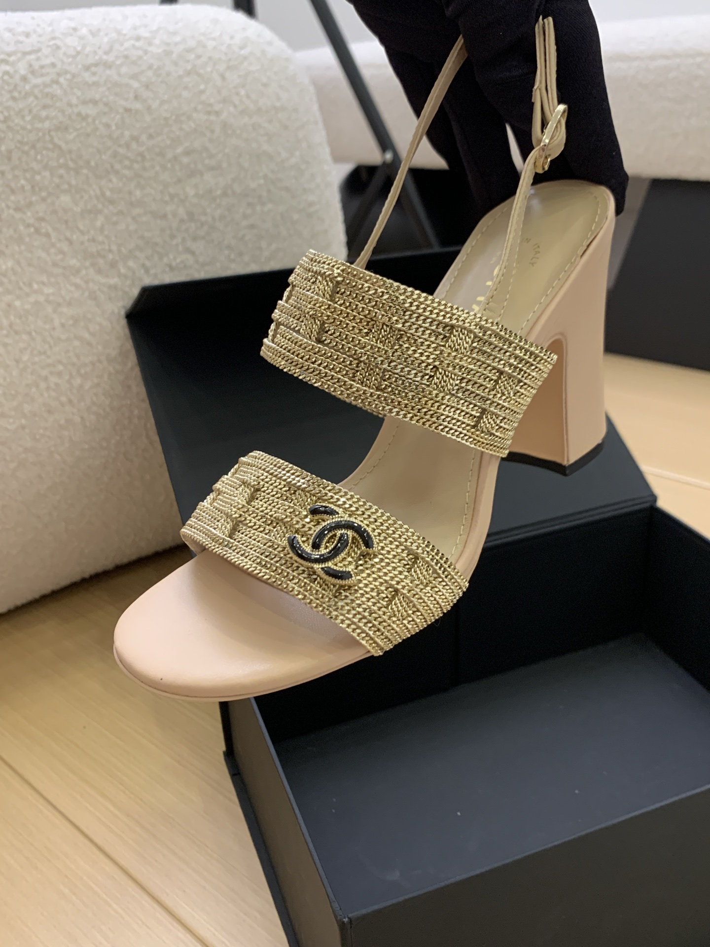 Elegant Chanel 25 Heels with Gold Chain Detail and Italian Packaging 7 i1743203075875 8669 0 5