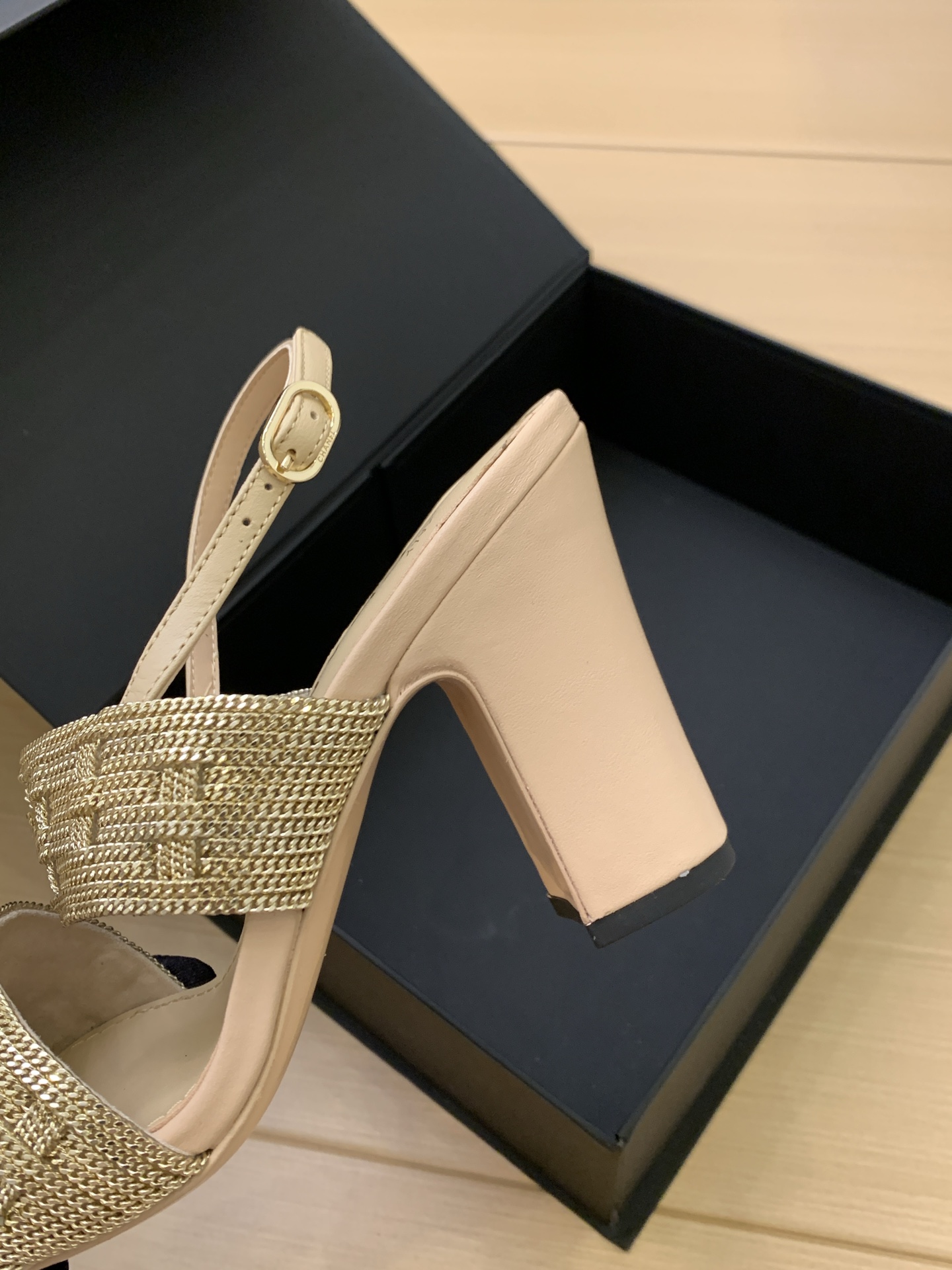 Elegant Chanel 25 Heels with Gold Chain Detail and Italian Packaging 10 i1743203078005 8483 0 8