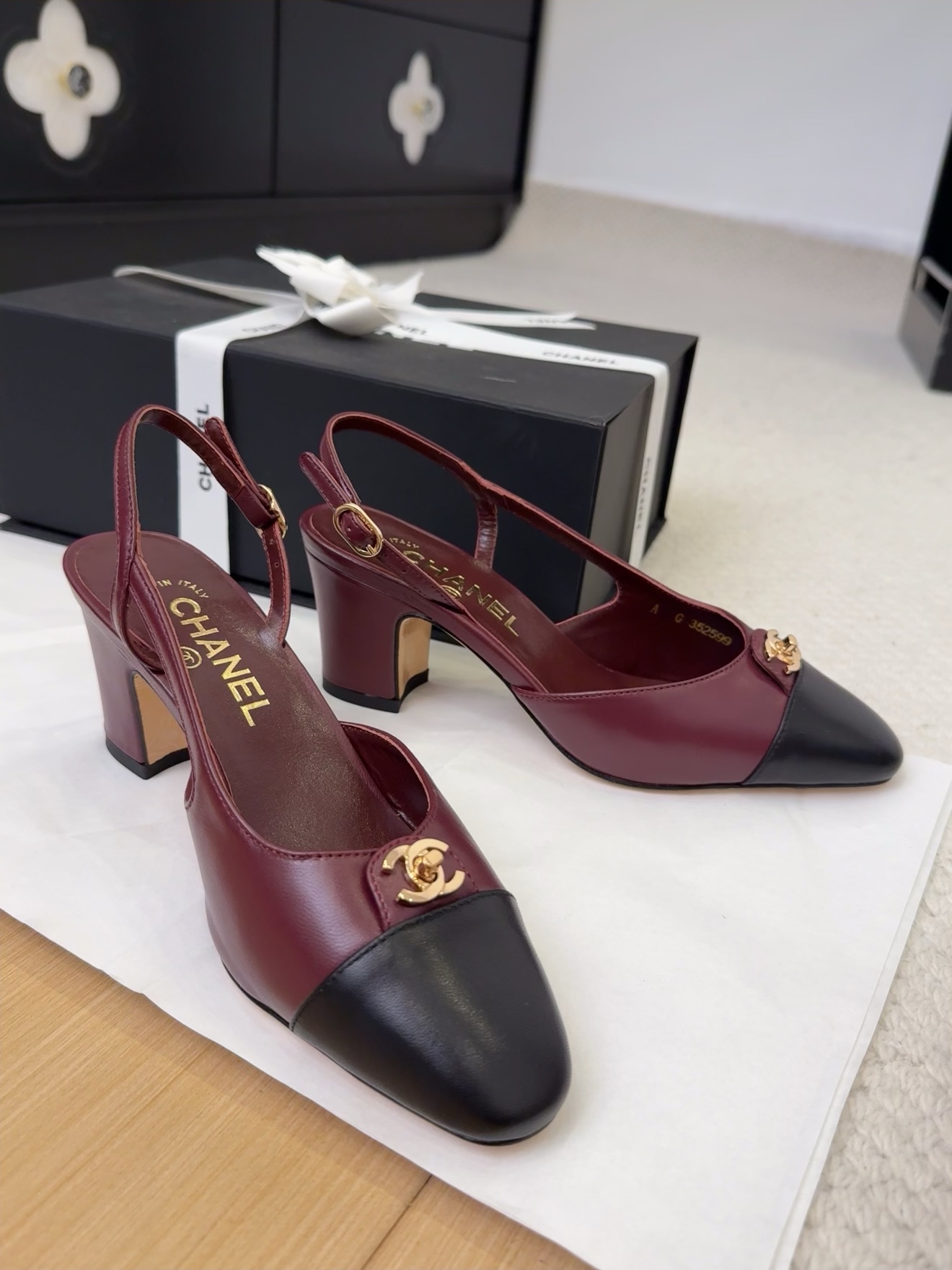Chanel 25 Slingback Pumps, Burgundy & Black Leather, Women's Size 35-39 4 i1743328910 2171 7