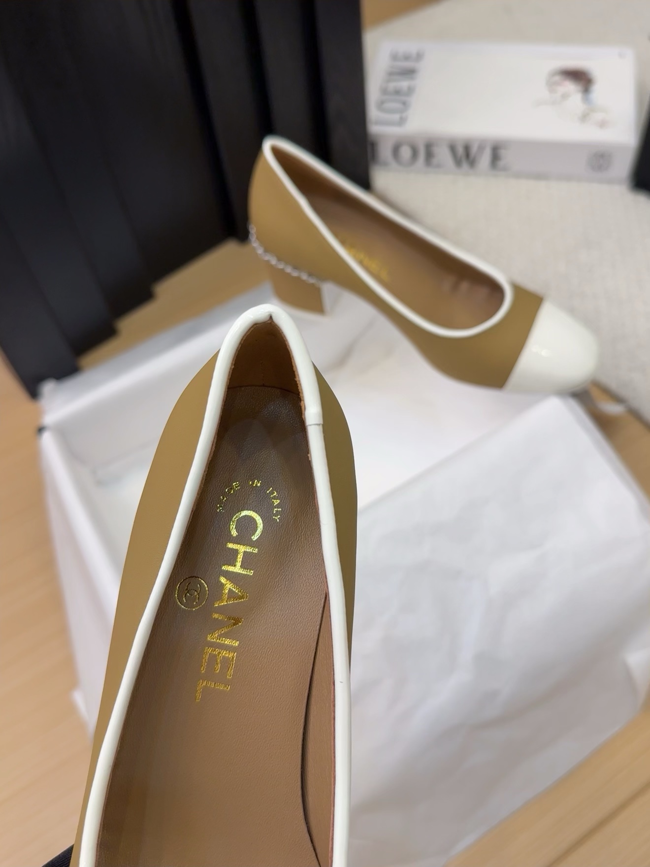 Elegant Chanel 25 Women's Heeled Pumps with Italian Packaging - Perfect Gift! 10 i1743387529 2411 2