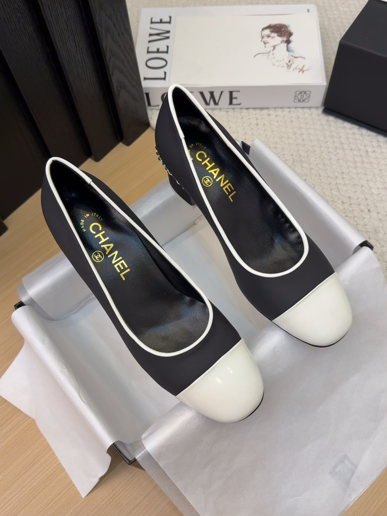 Chanel 25 Black & White Leather Pumps, Italian Packaging, Women Shoes 5 i1743387571 403 0