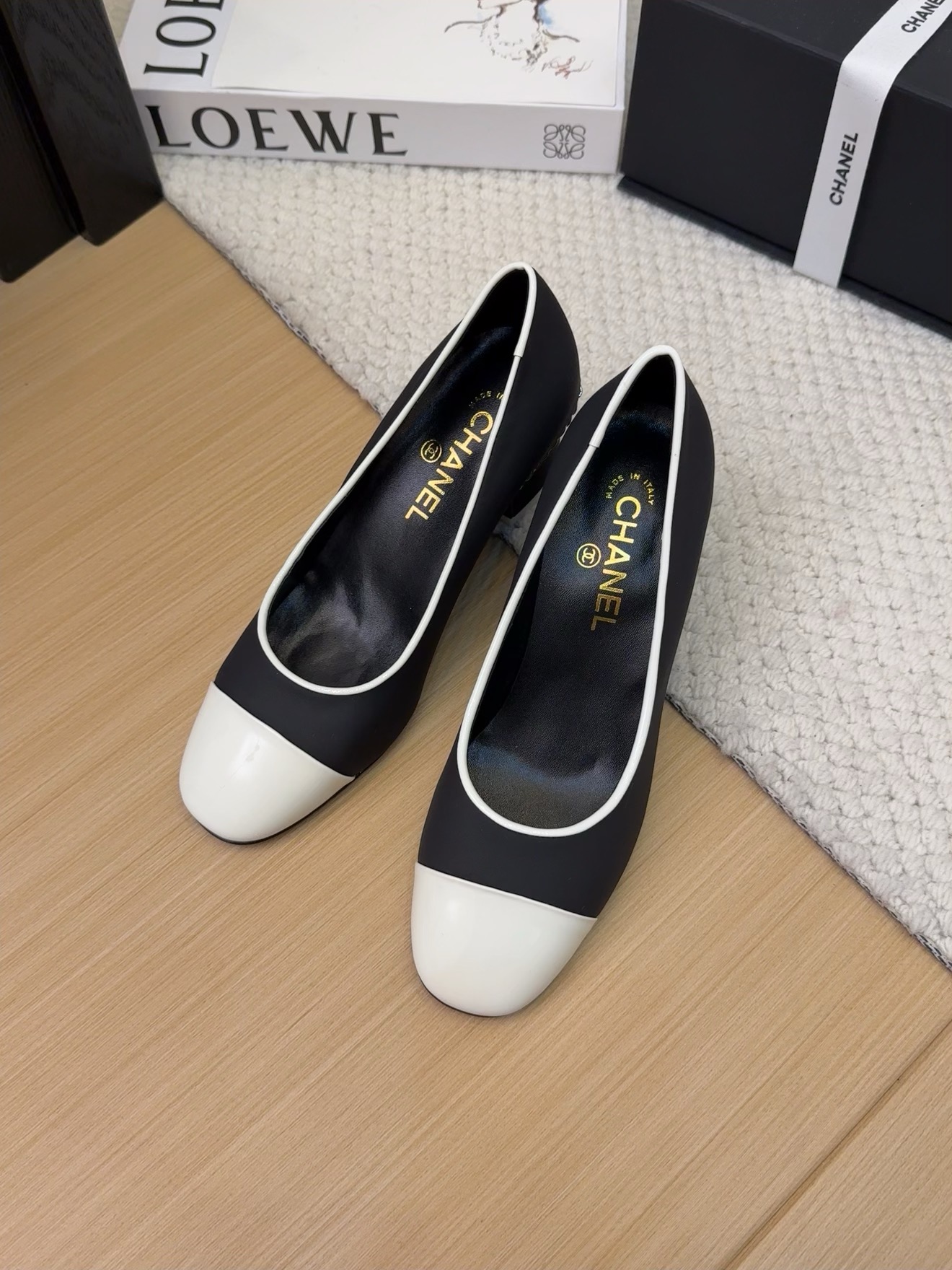 Chanel 25 Black & White Leather Pumps, Italian Packaging, Women Shoes 3 i1743387571 7840 2