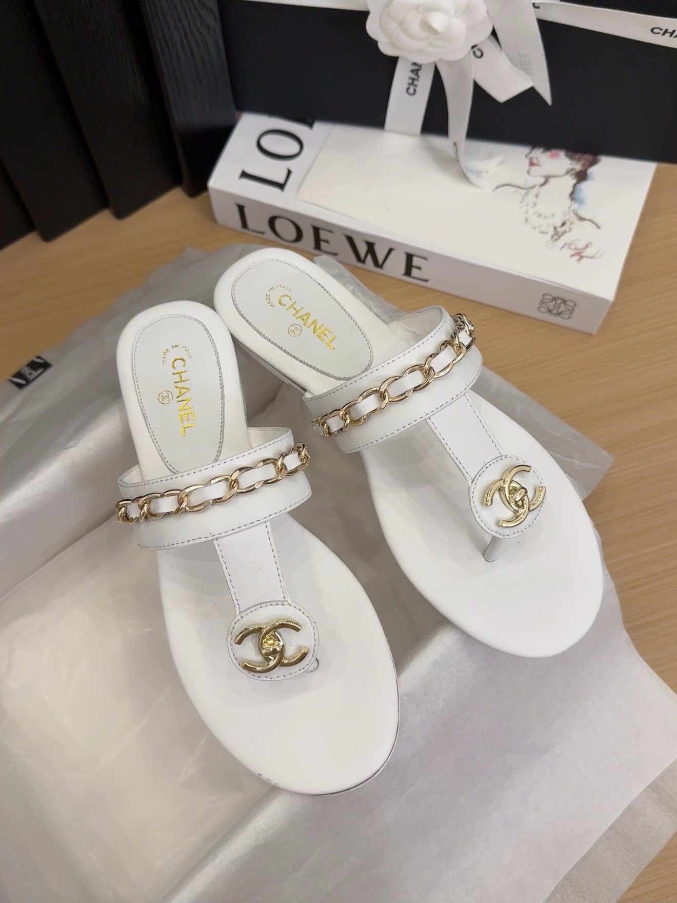 Elegant White Leather Thong Sandals With Chain Detail - Inspired by Chanel 6 i1743510722 3747 6