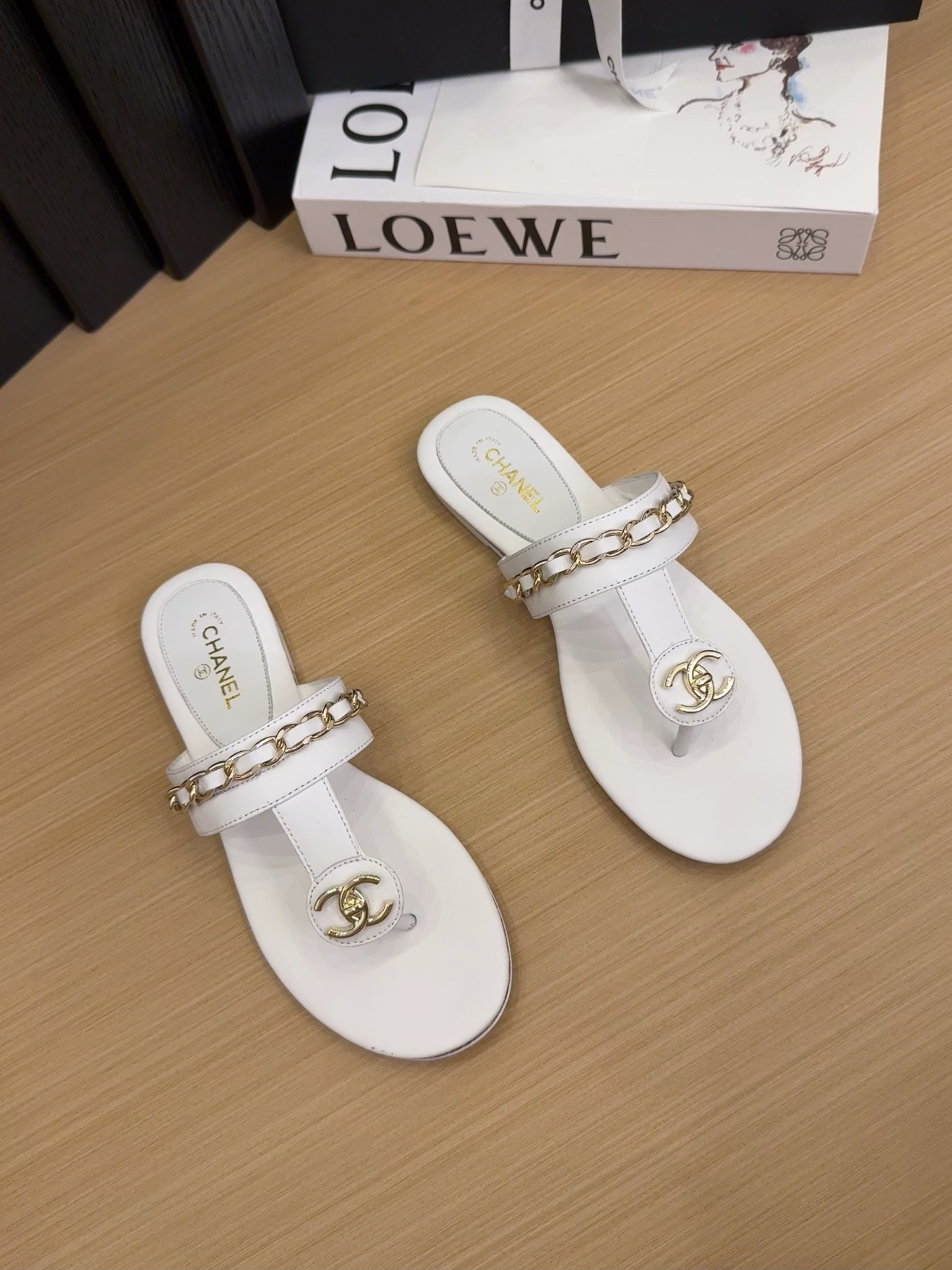 Elegant White Leather Thong Sandals With Chain Detail - Inspired by Chanel 4 i1743510722 603 0