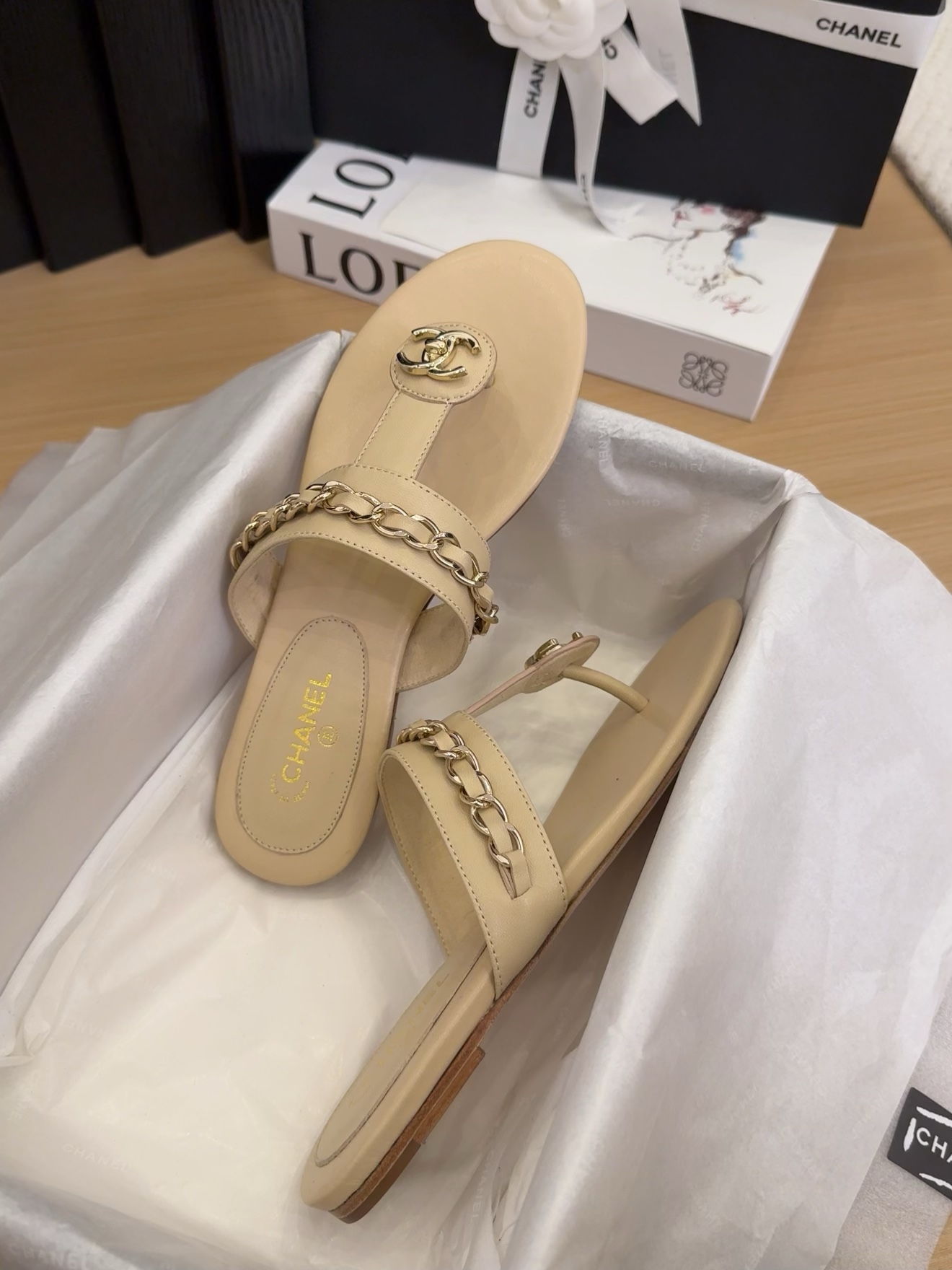Elegant Chanel Sandals with Chain Detail - Italian Packaging Included 6 i1743510769 7461 3
