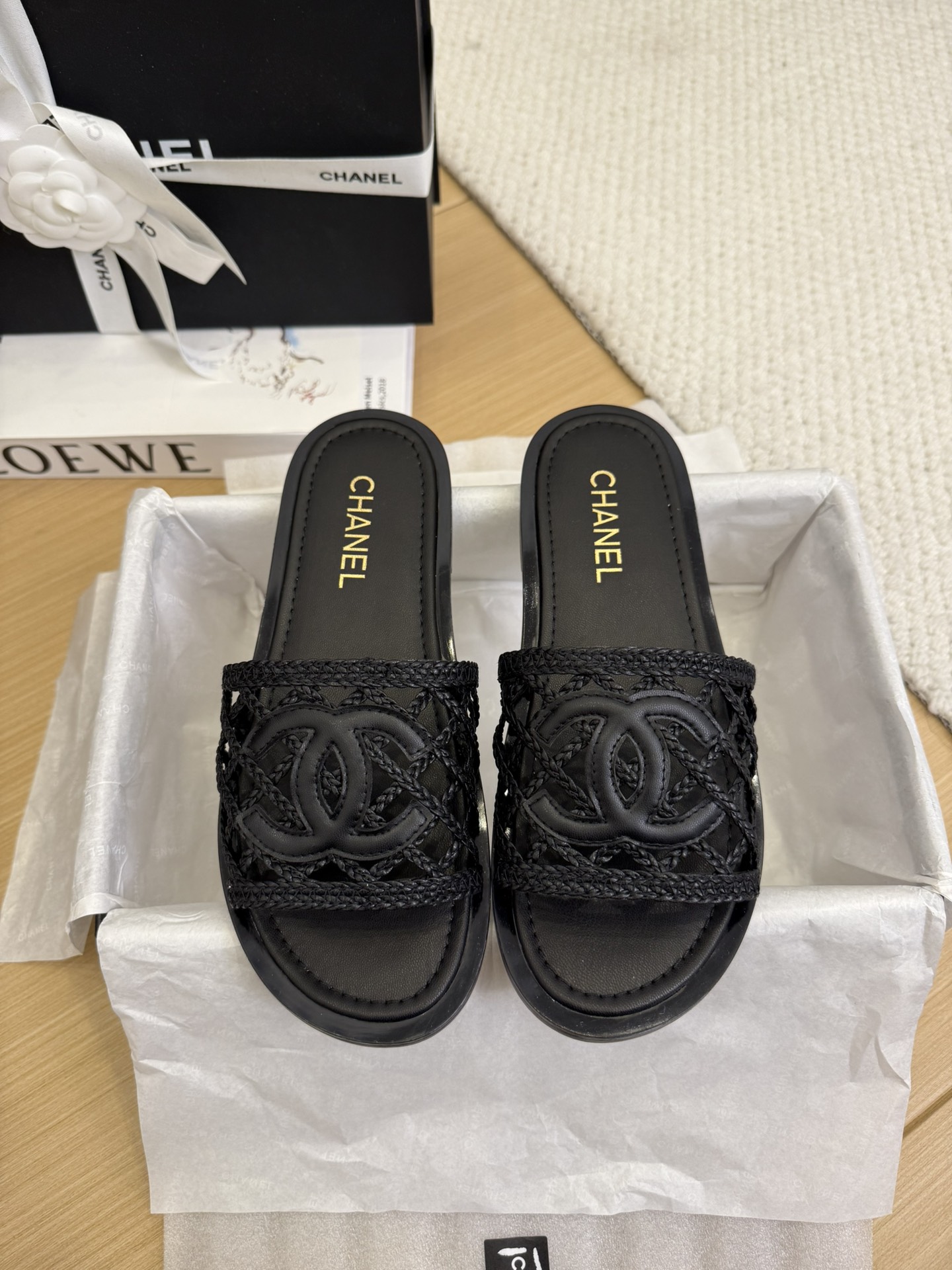 NO:247361,[Spot sale] *25 Counter [authentic grade] version!  !  Official catalog Numbers of codes 35, 36, 37, 38, 39 (34/40/41 Custom-made communication with customer service) are equipped with genuine Italian packaging, slippers, slippers19860909【现货发售】 *25 专柜【正品级】版本！！ 官方目录 码数35、36、37、38、39 (34/40/41 需要定做跟客服♂沟通)  均配有意大利正品包装,拖鞋,slippers,Women's Shoes