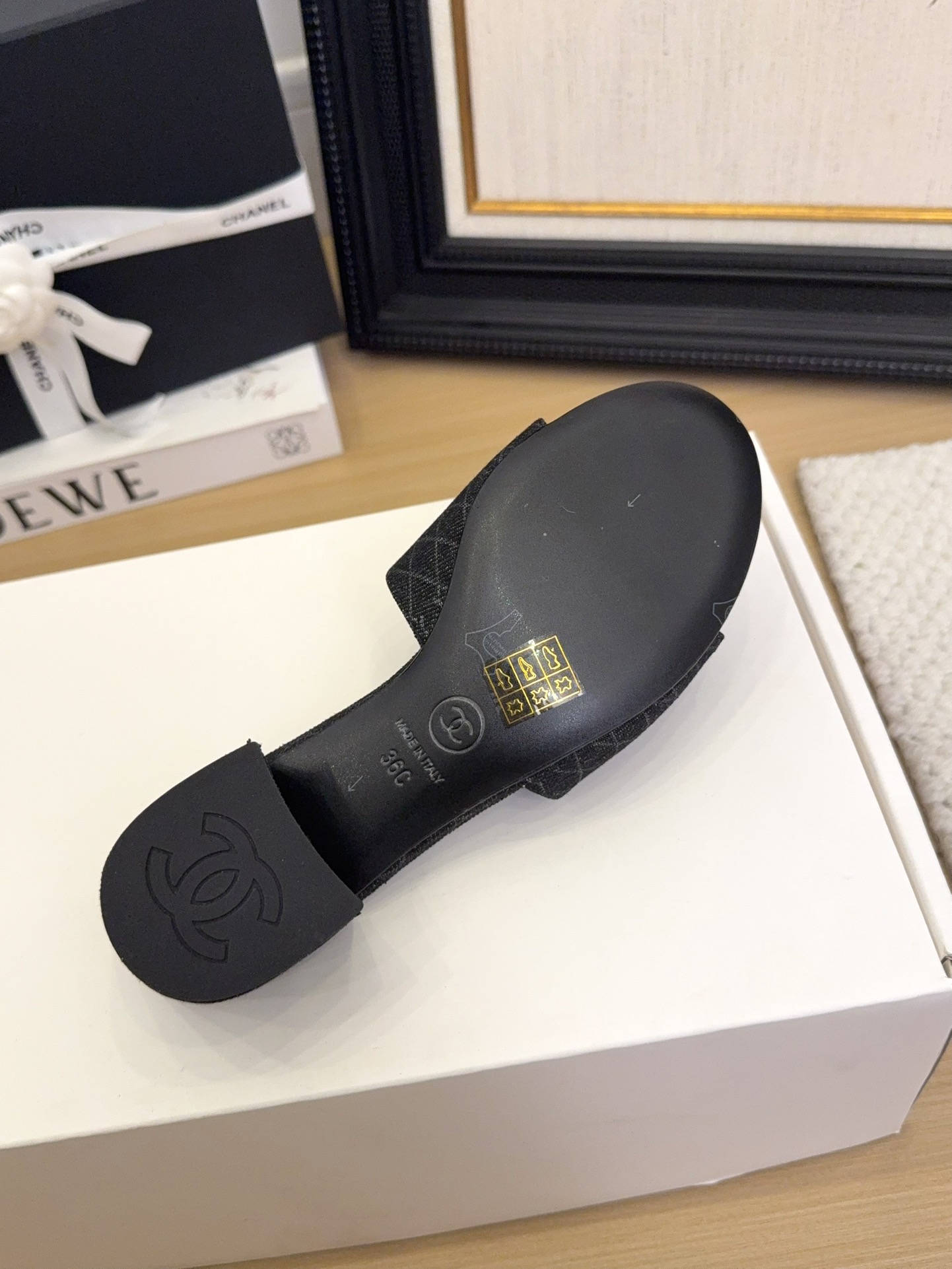 Chanel 25 Women's Denim Mules with Camellia Accent - Stylish & Comfortable 10 i1744199982 5666 5