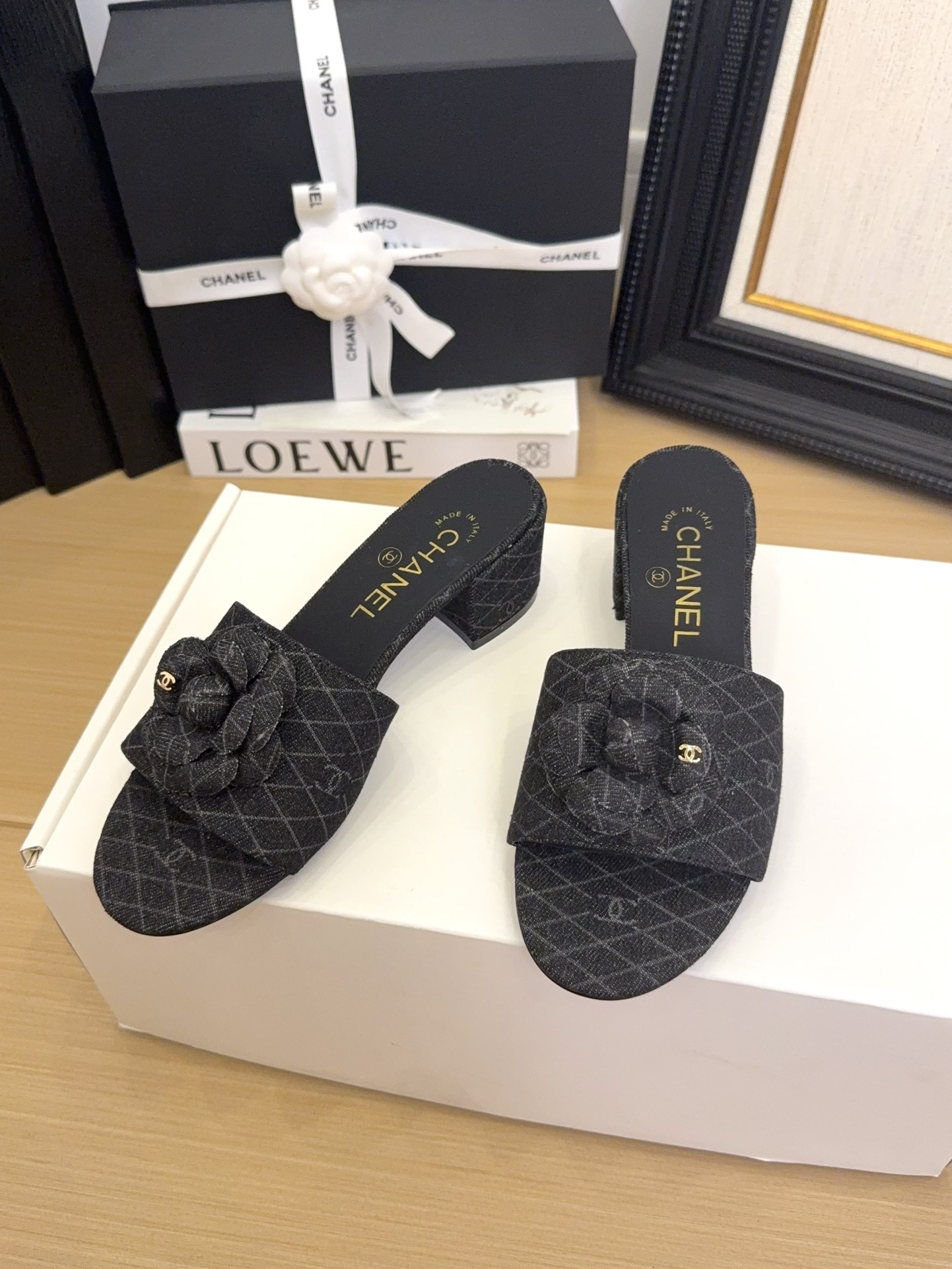 Chanel 25 Women's Denim Mules with Camellia Accent - Stylish & Comfortable 4 i1744199982 9653 2