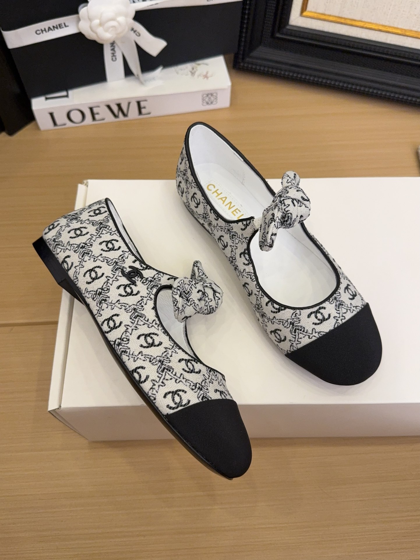 Elegant Women's Chanel Inspired Mary Jane Flats with Bow Detail 1 Elegant Women's Chanel Inspired Mary Jane Flats with Bow Detail