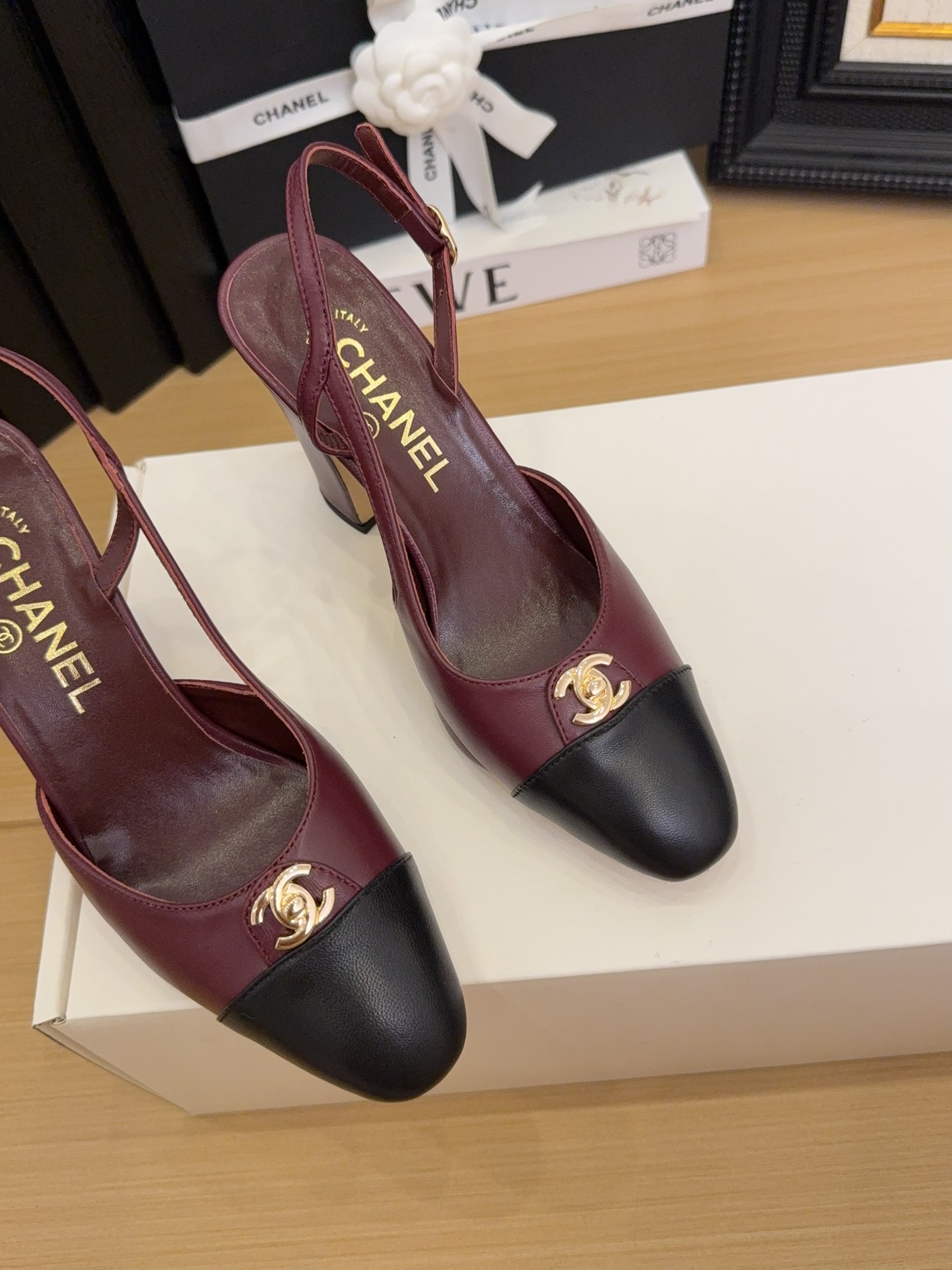 Elegant Slingback Heels by Chanel - Burgundy & Black Leather Shoes 5 i1744376228 7877 0